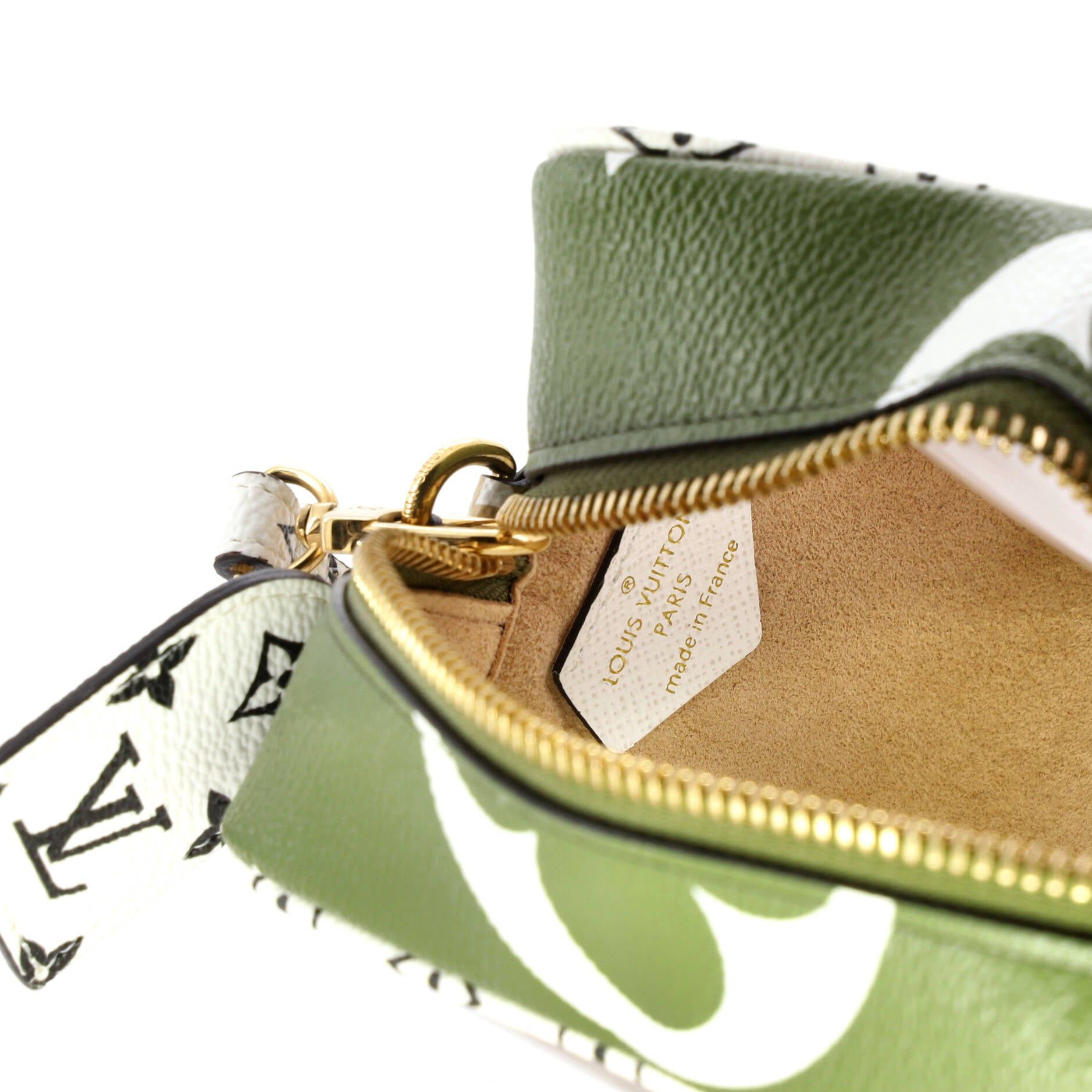 Louis Vuitton Beach Pouch Size ONE SIZE - 6 Thumbnail