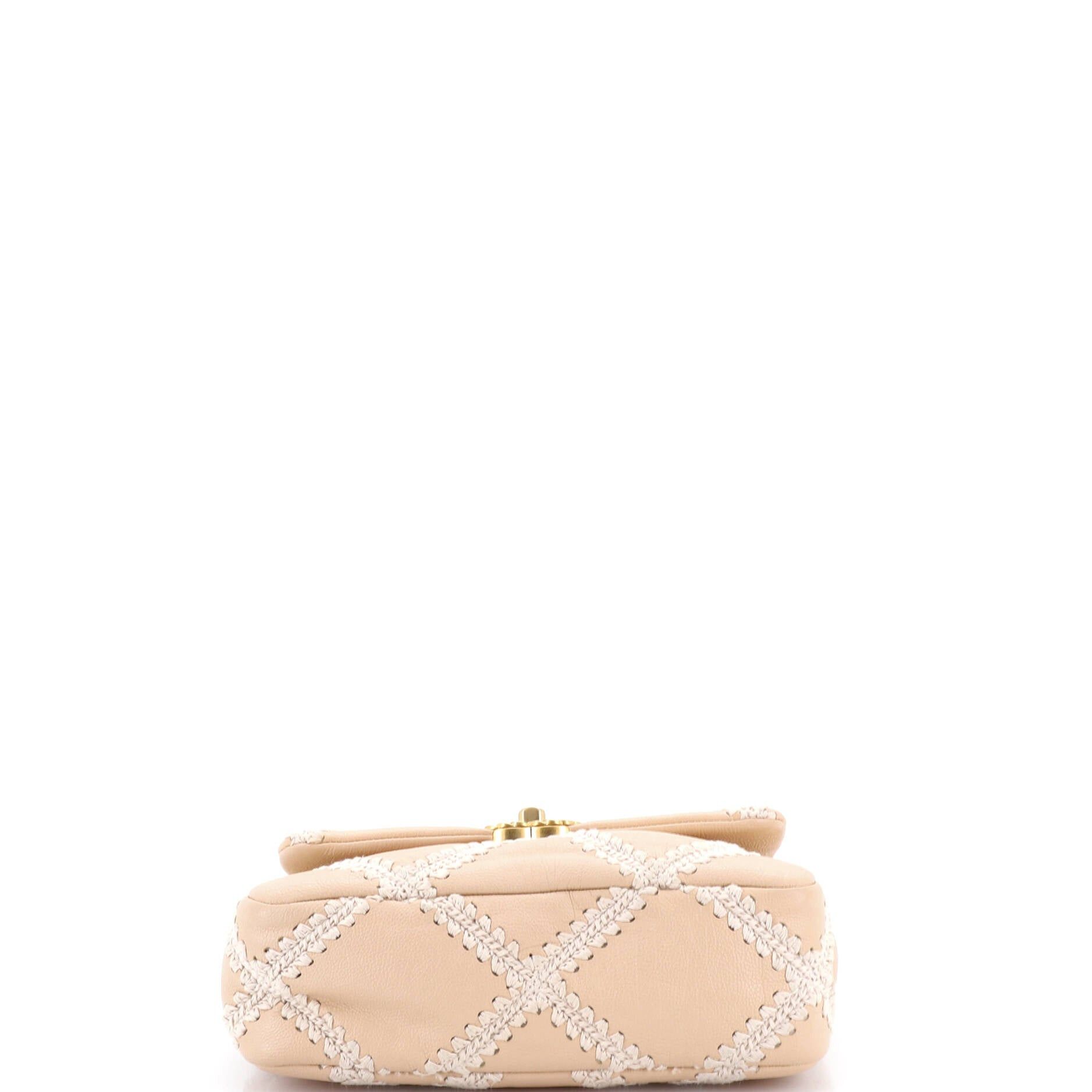 Chanel 19 Flap Bag Size ONE SIZE - 4 Thumbnail