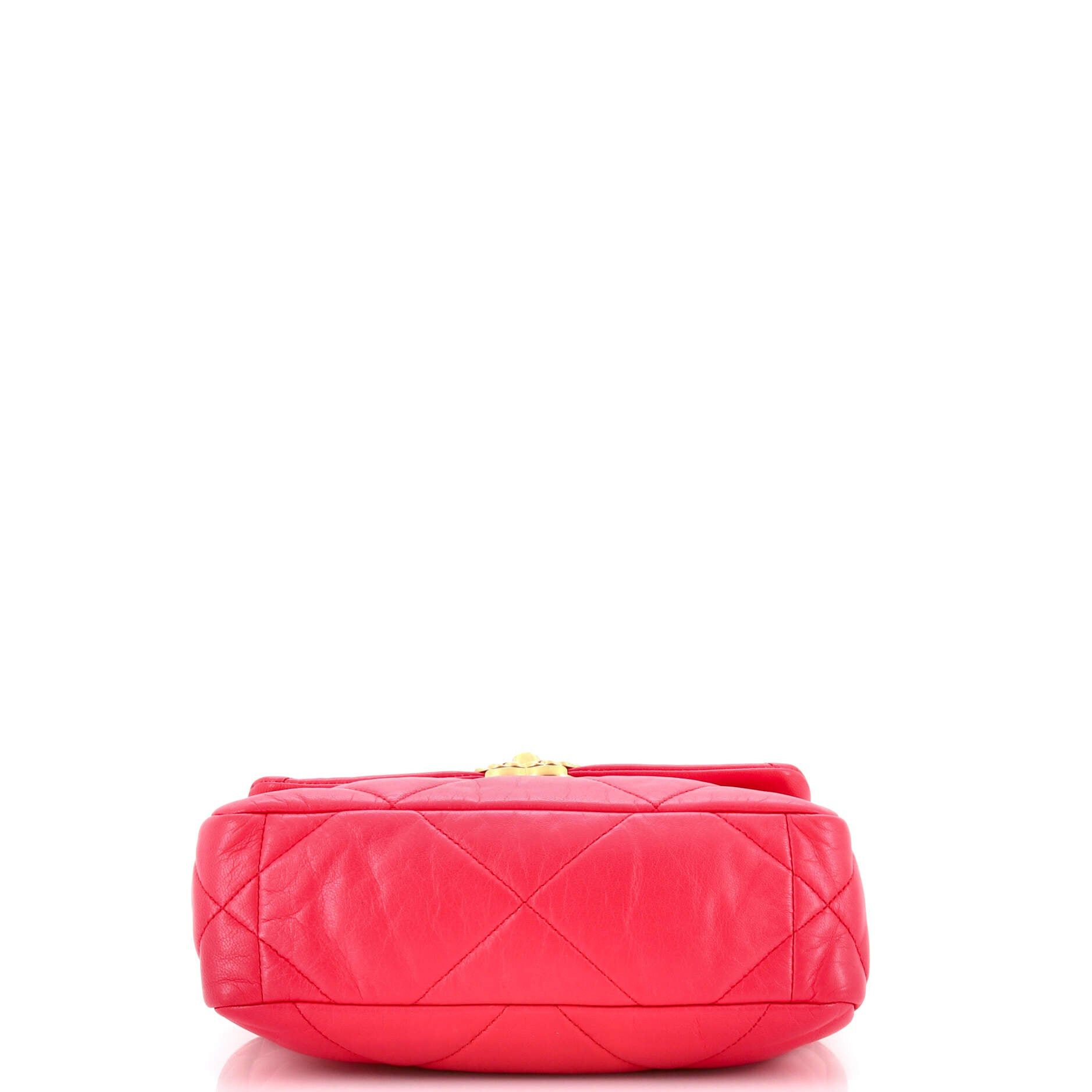 Chanel 19 Flap Bag Size ONE SIZE - 4 Thumbnail