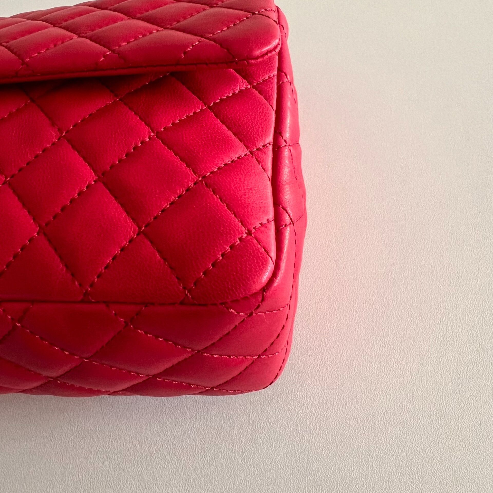 Chanel Pre-loved Bag Very good condition Size ONE SIZE - 2 Thumbnail