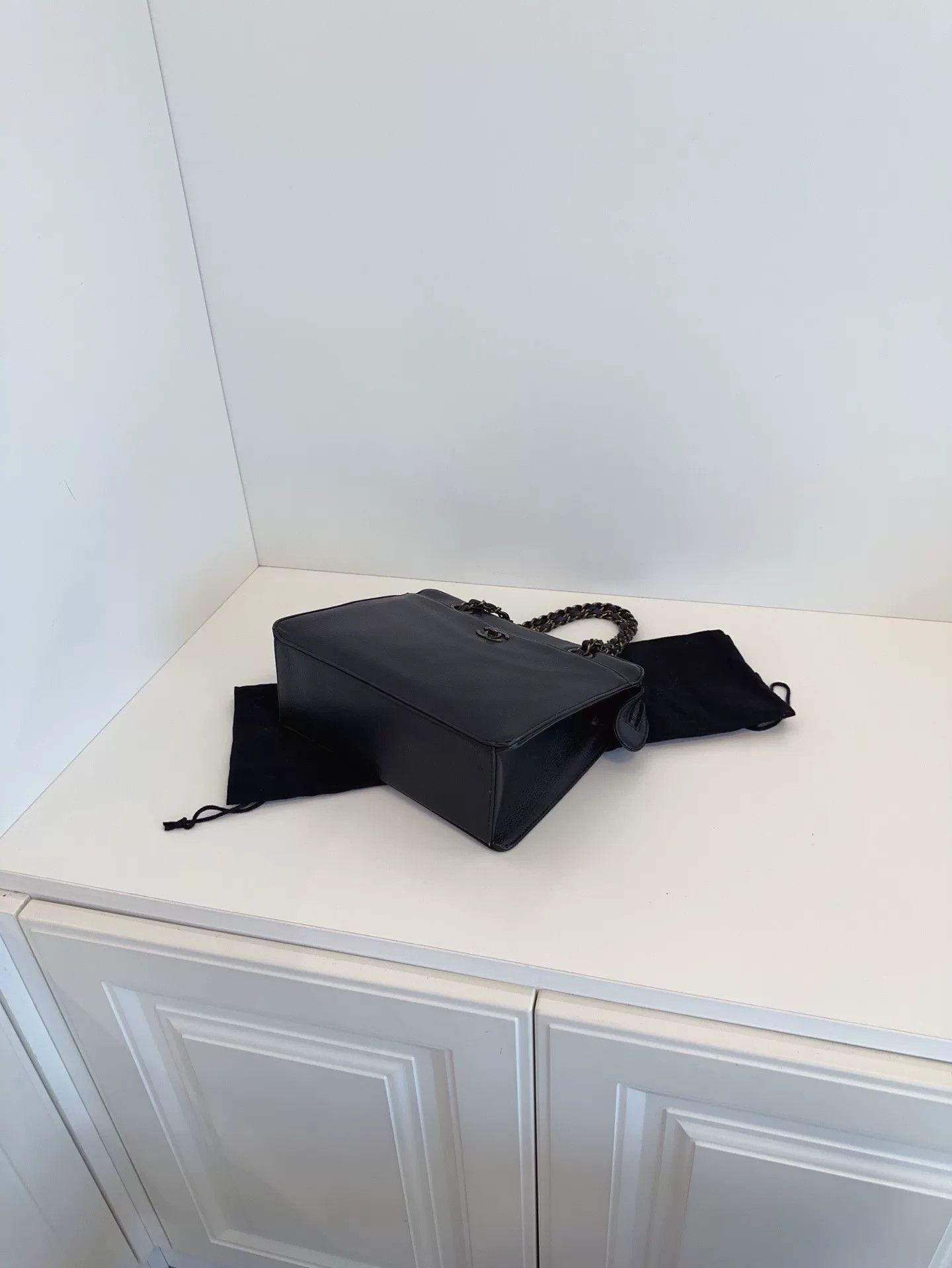 Chanel Pre-loved Bag Very good condition Size ONE SIZE - 6 Thumbnail