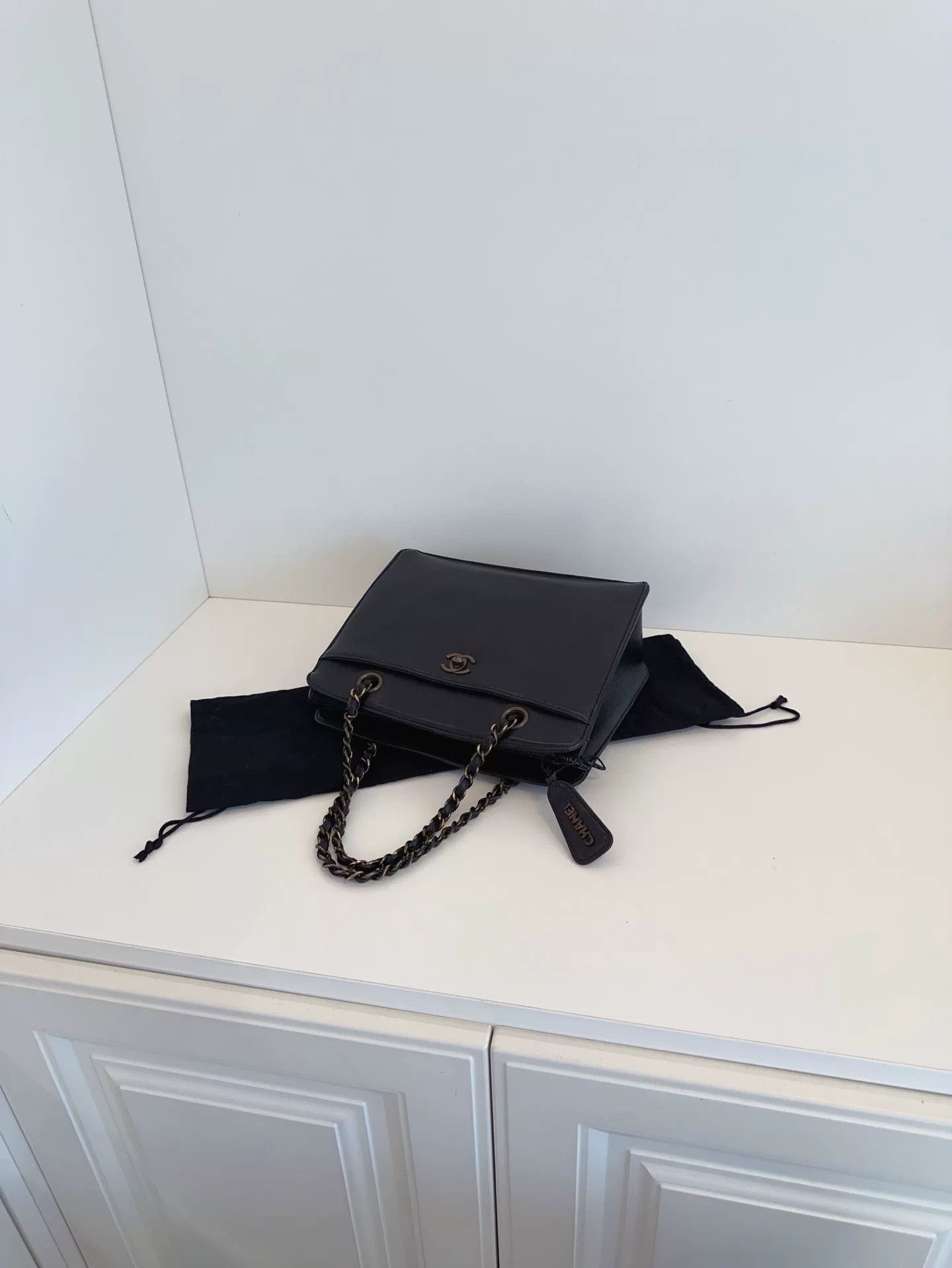 Chanel Pre-loved Bag Very good condition Size ONE SIZE - 8 Thumbnail