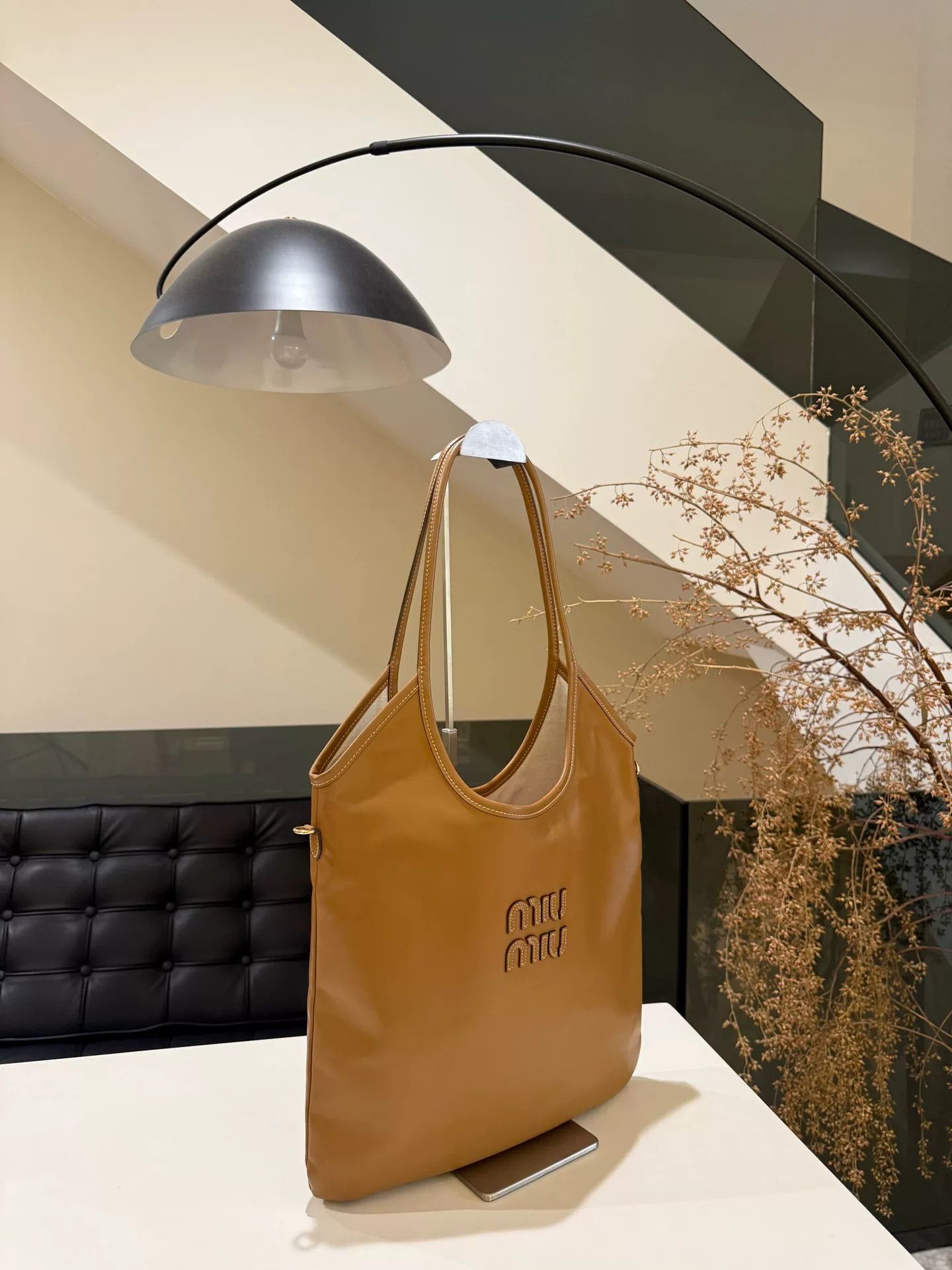 Miu Miu Pre-loved Bag Very good condition Size ONE SIZE - 2 Thumbnail