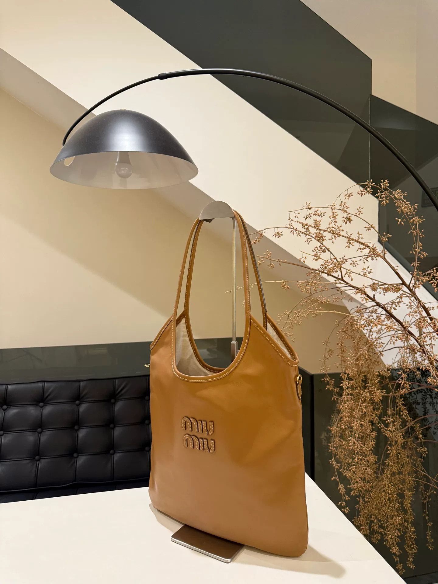 Miu Miu Pre-loved Bag Very good condition Size ONE SIZE - 3 Thumbnail