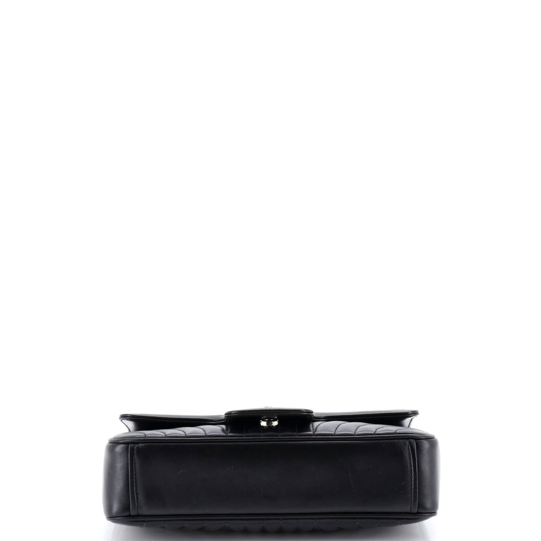 Prada Chain Flap Shoulder Bag Size ONE SIZE - 4 Thumbnail