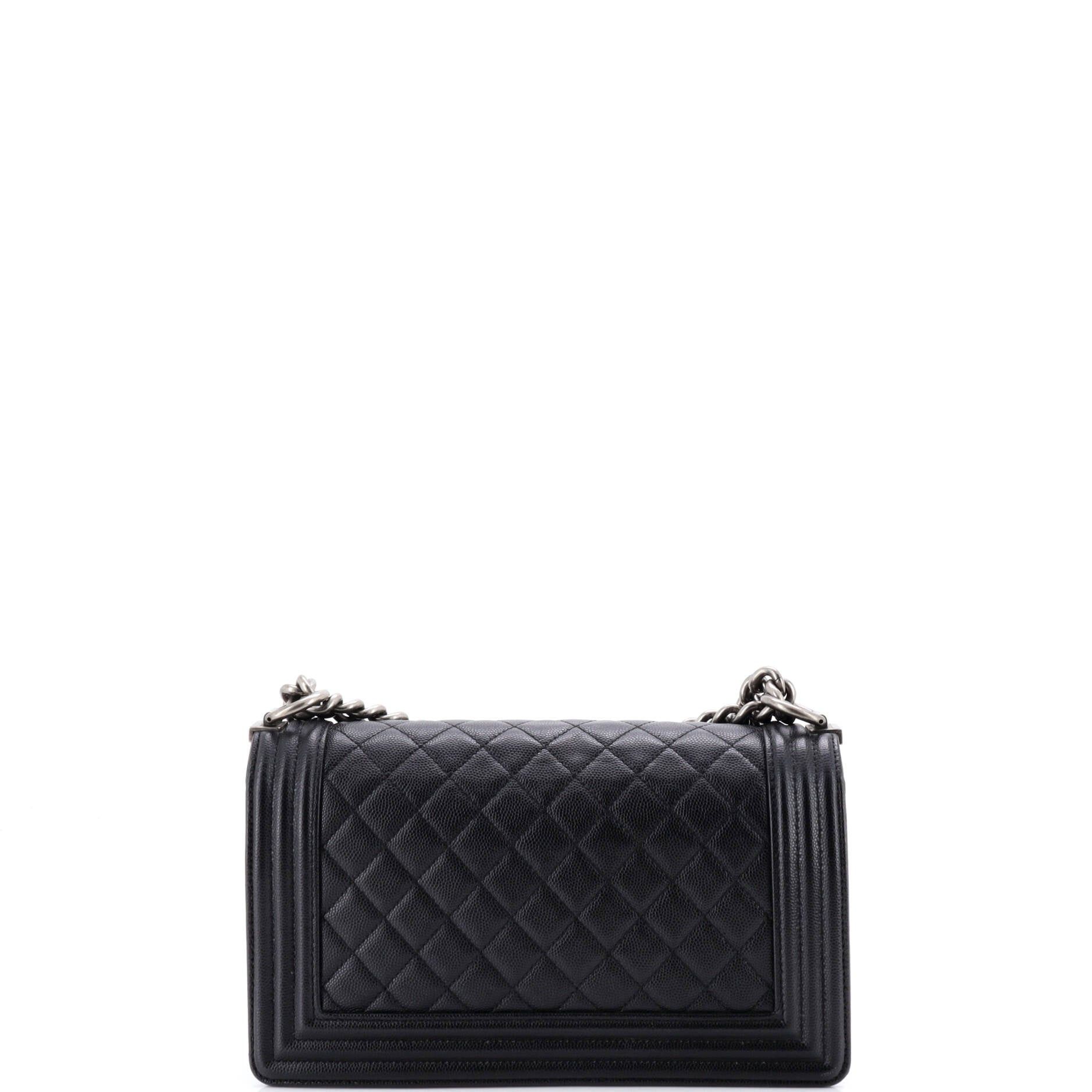 Chanel Boy Flap Bag Size ONE SIZE - 3 Thumbnail