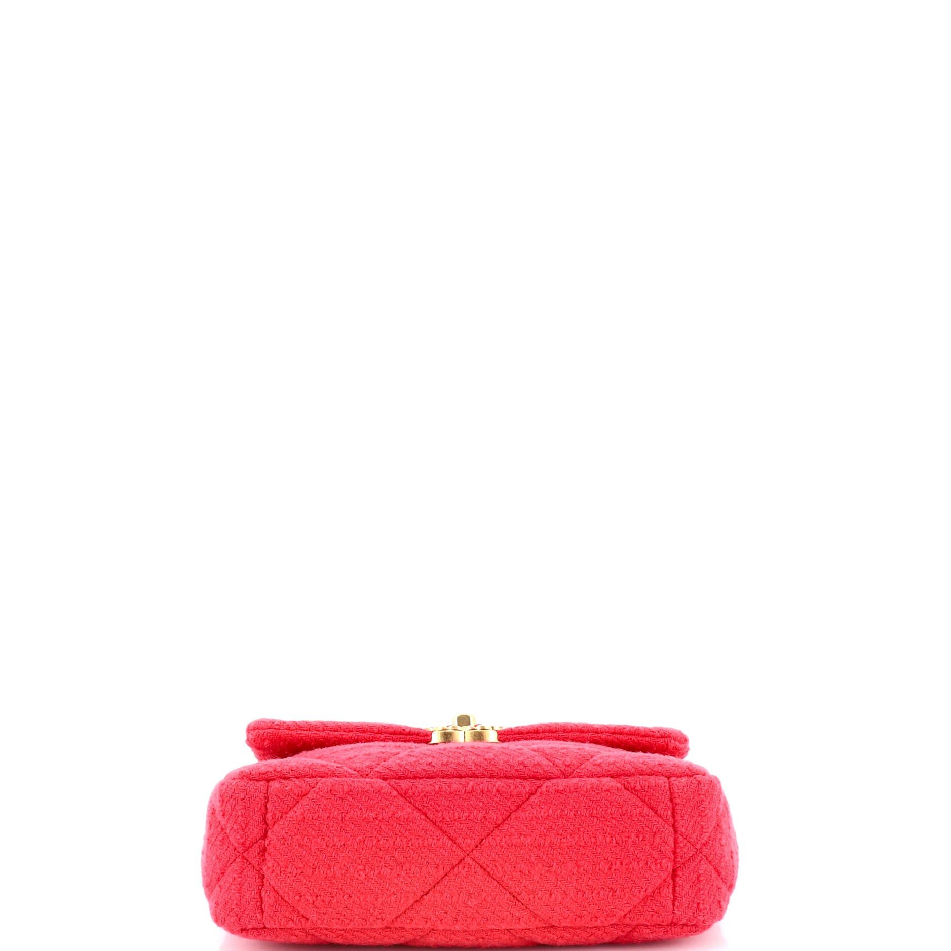 Chanel 19 Flap Bag Size ONE SIZE - 4 Thumbnail