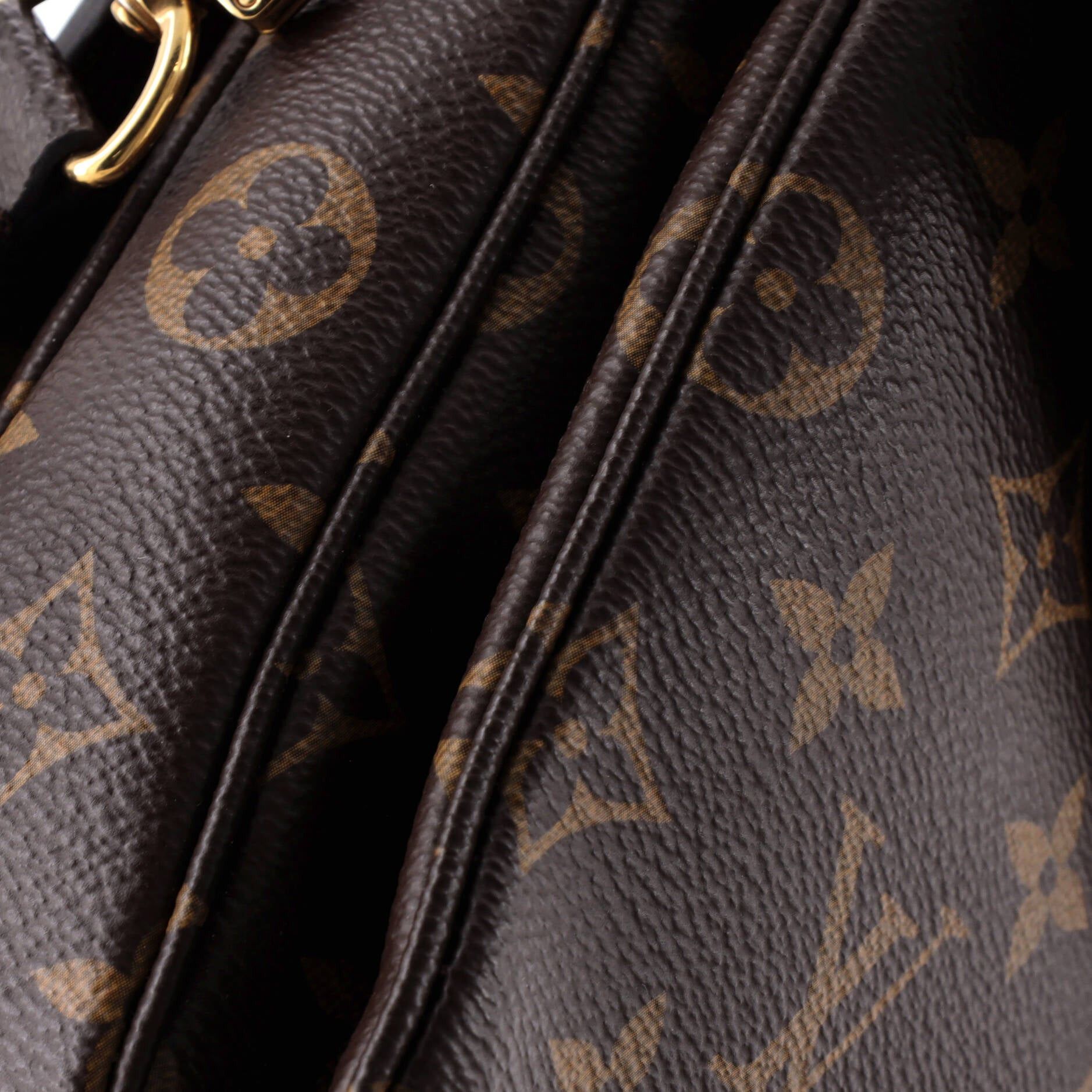 Louis Vuitton Pochette Metis Size ONE SIZE - 6 Thumbnail