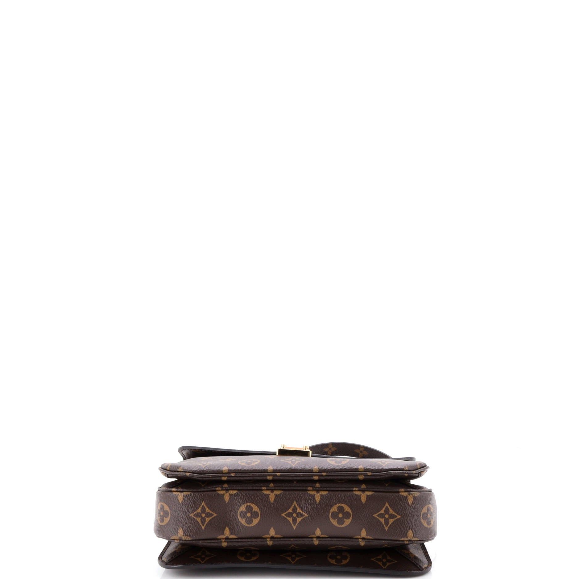 Louis Vuitton Pochette Metis Size ONE SIZE - 4 Thumbnail