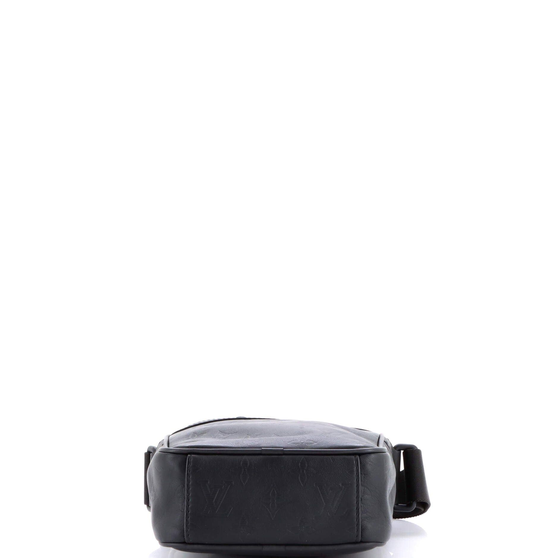 Louis Vuitton Danube Handbag Size ONE SIZE - 4 Thumbnail