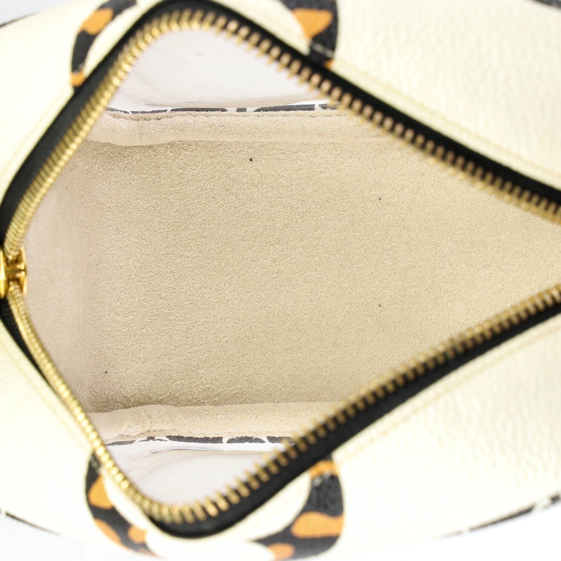 Louis Vuitton Beach Pouch Size ONE SIZE - 5 Thumbnail
