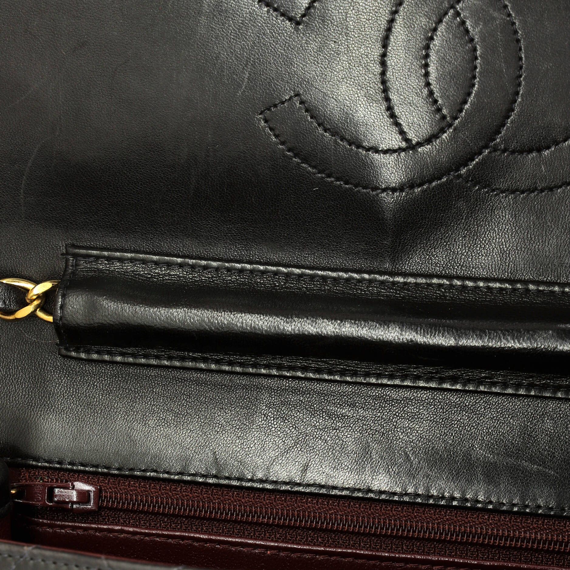 Chanel Vintage Clutch with Chain Size ONE SIZE - 7 Thumbnail