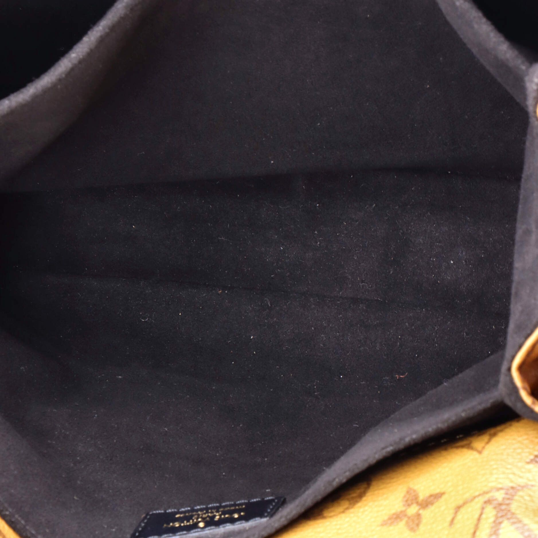 Louis Vuitton Pochette Metis Size ONE SIZE - 5 Thumbnail