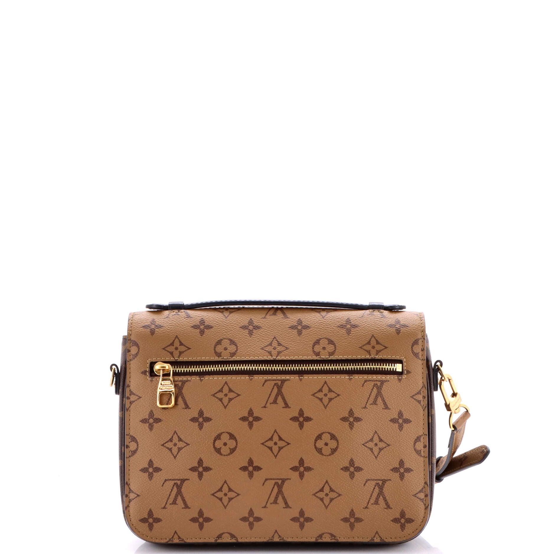 Louis Vuitton Pochette Metis Size ONE SIZE - 3 Thumbnail