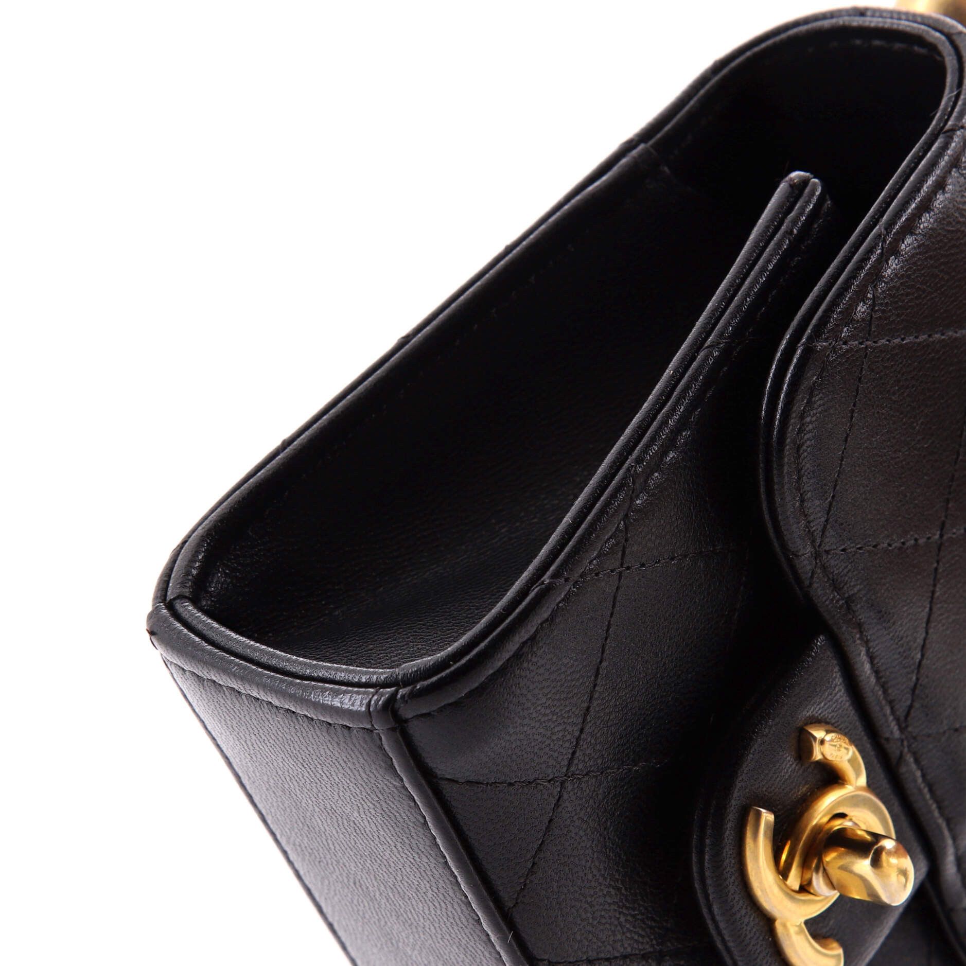 Chanel Chic Pearls Flap Clutch with Chain Size ONE SIZE - 7 Thumbnail