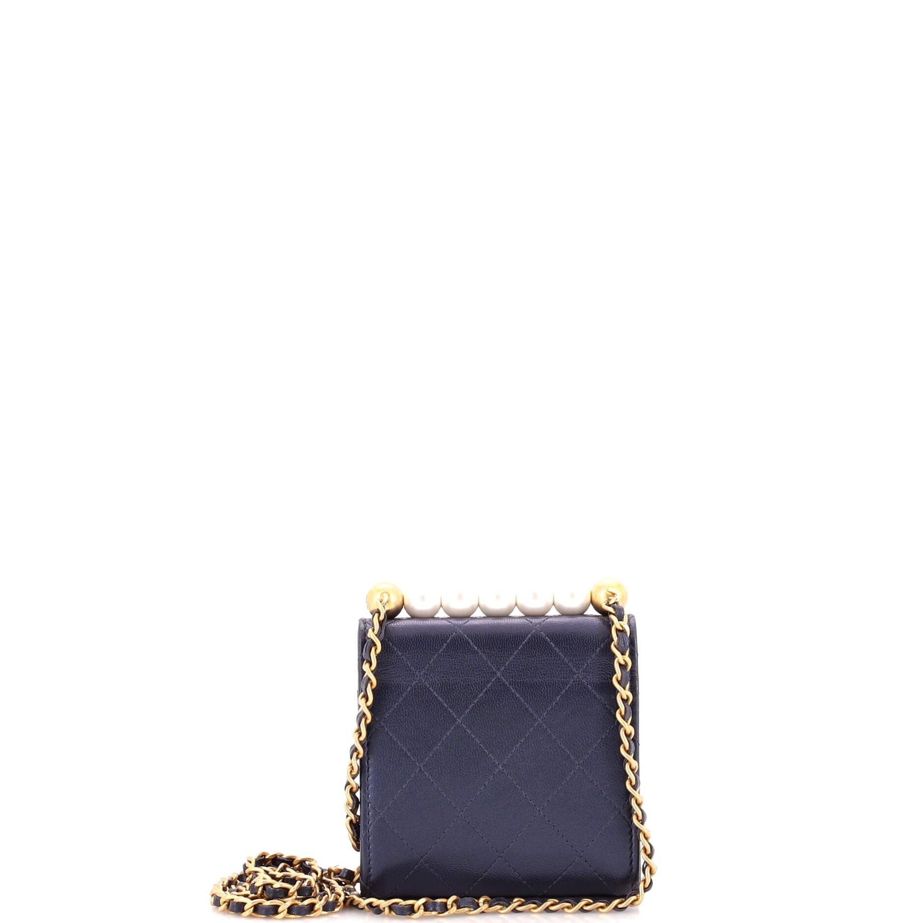 Chanel Chic Pearls Flap Clutch with Chain Size ONE SIZE - 4 Thumbnail