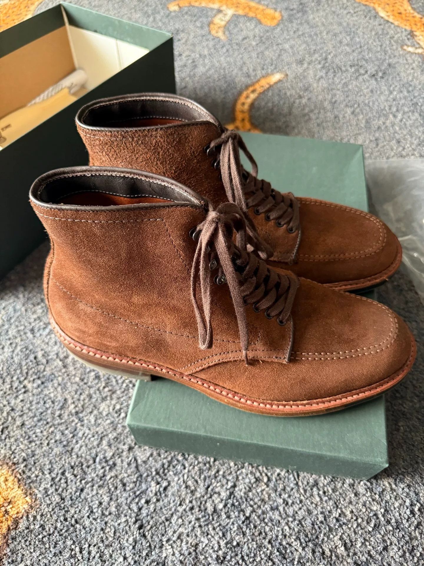Alden Alden Indy Brown Suede Boots Size US 7 / EU 40 - 2 Thumbnail