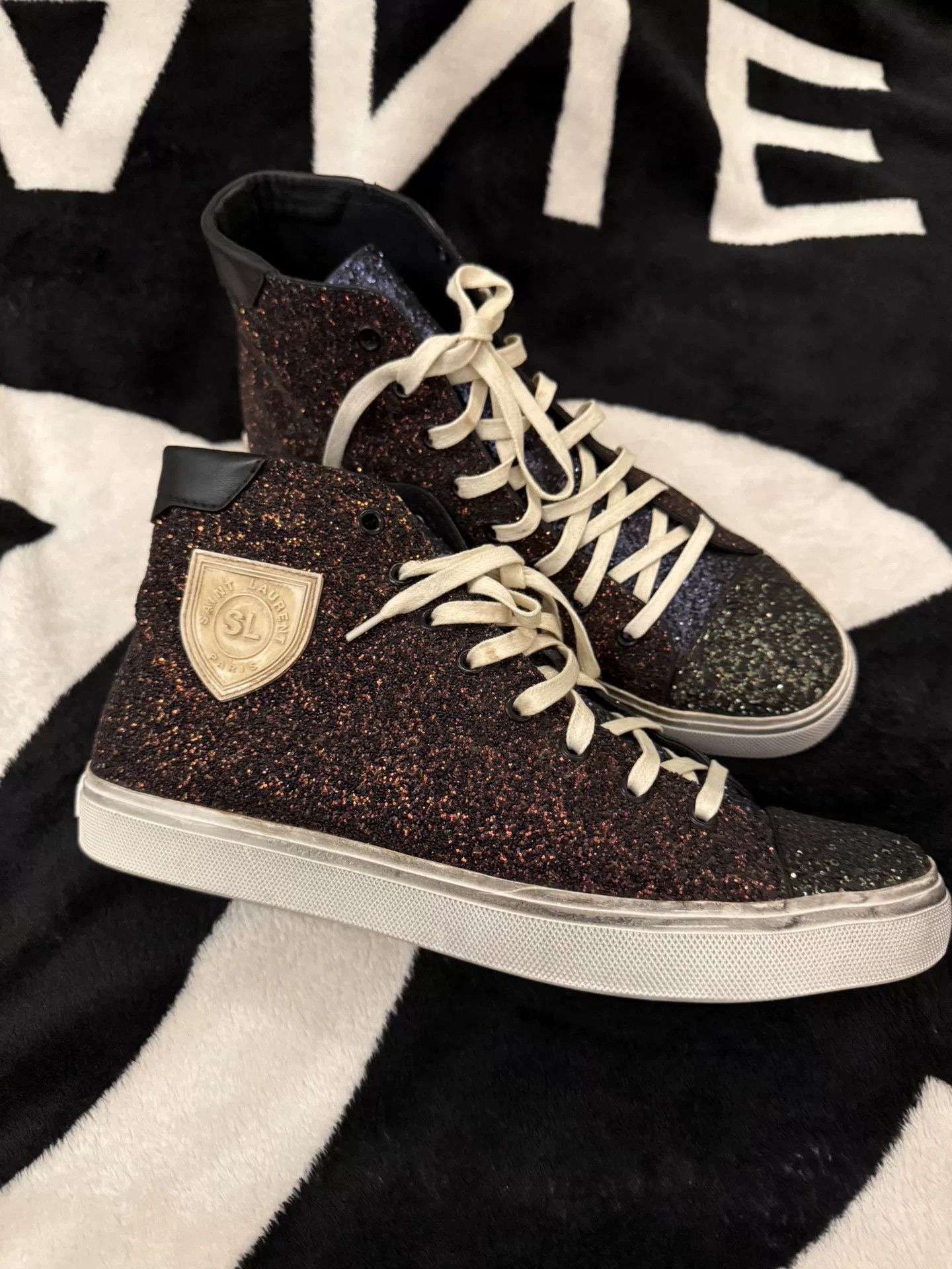 Saint Laurent Paris Saint Laurent High-Top Glitter Sneakers Size US 8 / EU 41 - 2 Thumbnail