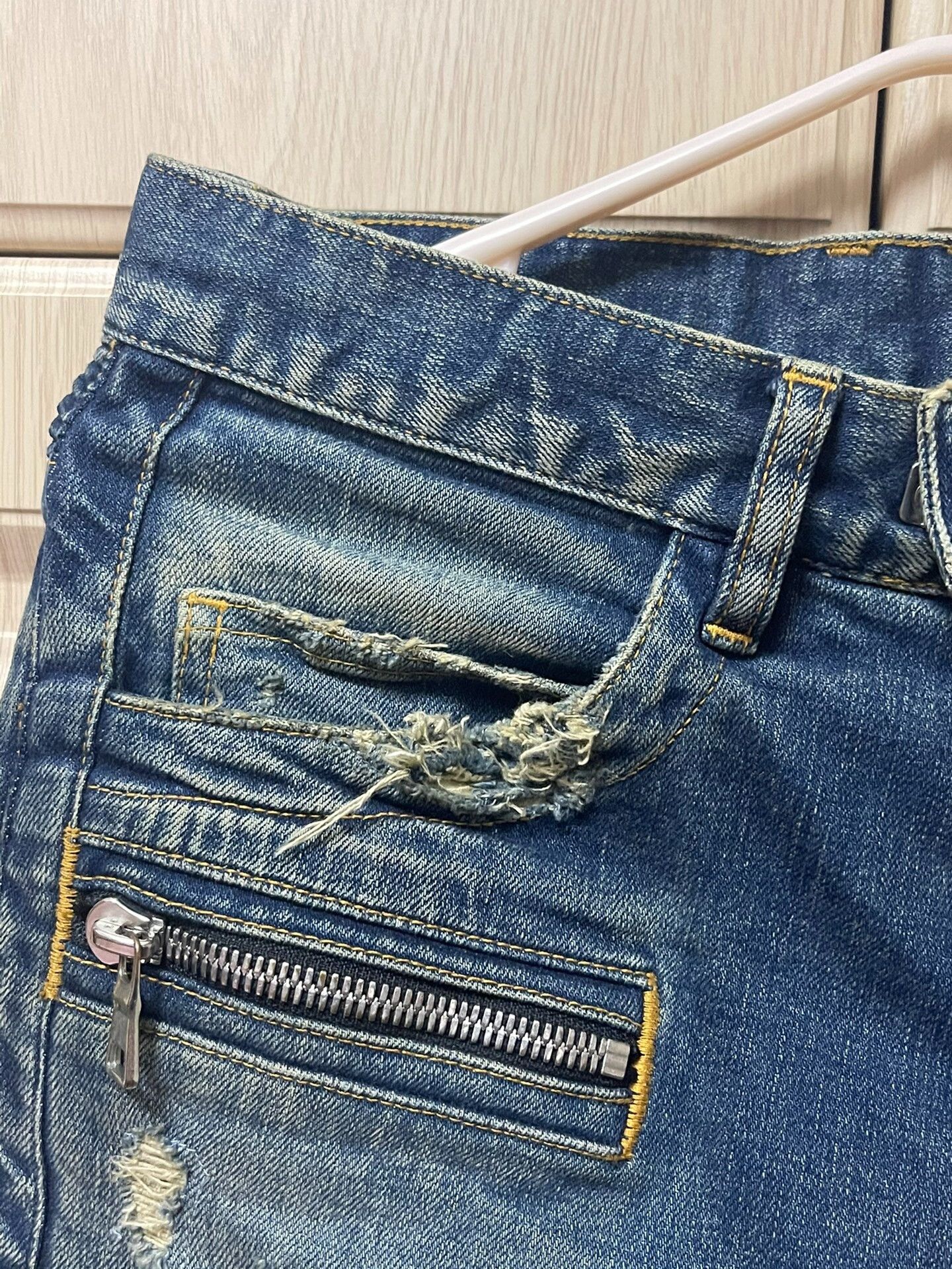 Balmain Balmain Distressed Denim Jeans for Men Size US 29 - 7 Thumbnail