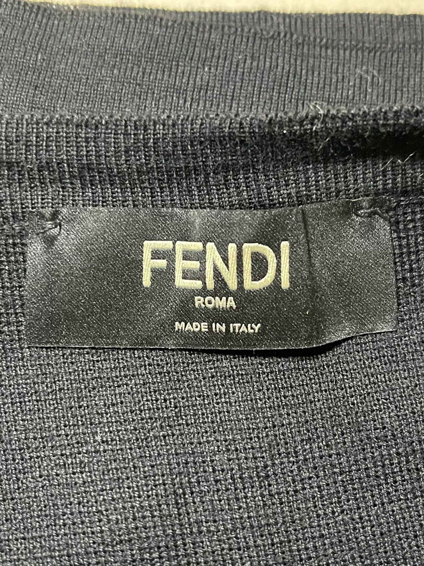 Fendi Fendi Wool Sweater for Women Size M / US 6-8 / IT 42-44 - 2 Thumbnail