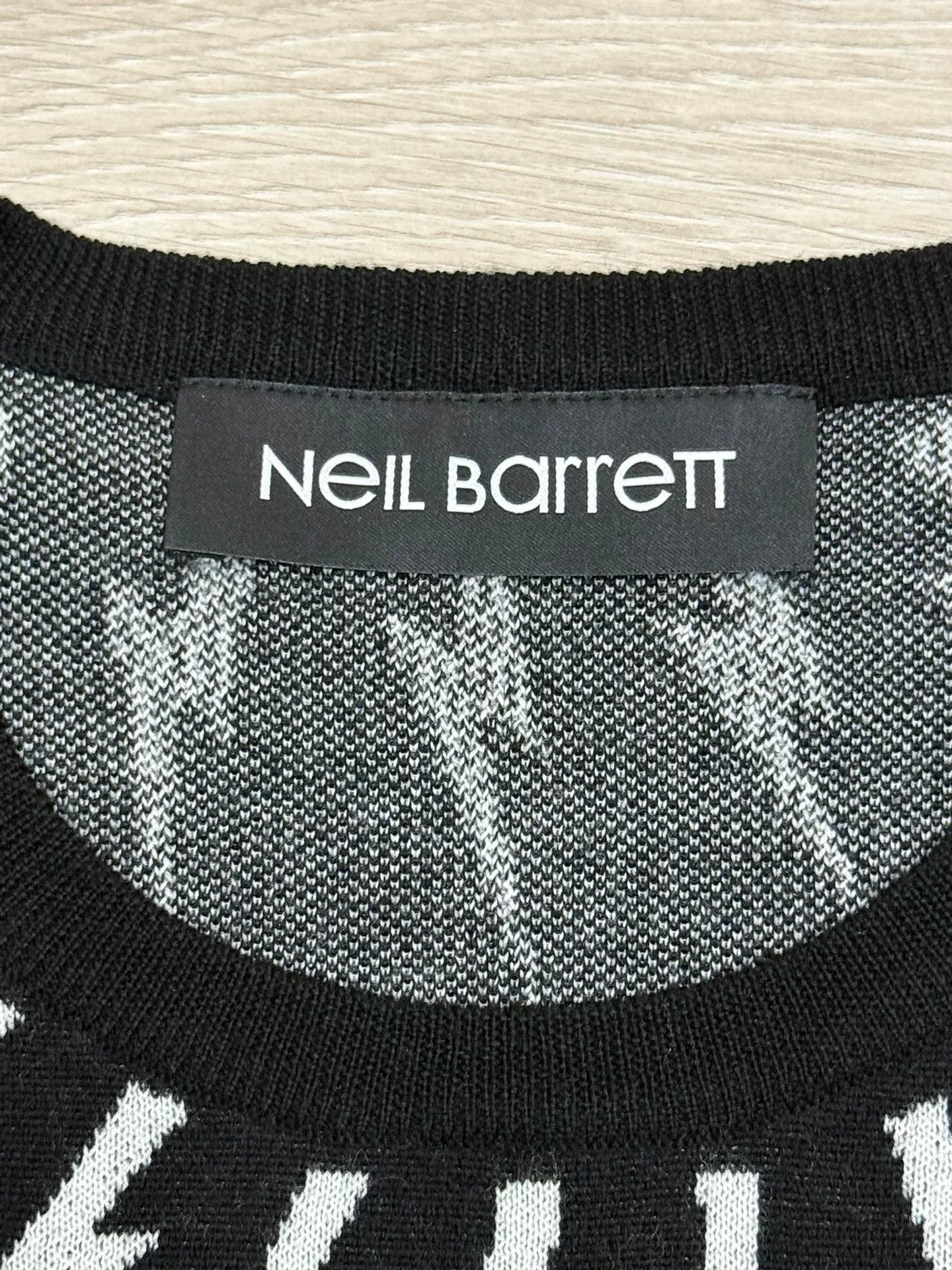 Neil Barrett Neil Barrett Classic Wool Sweater Size S / US 4 / IT 40 - 4 Thumbnail