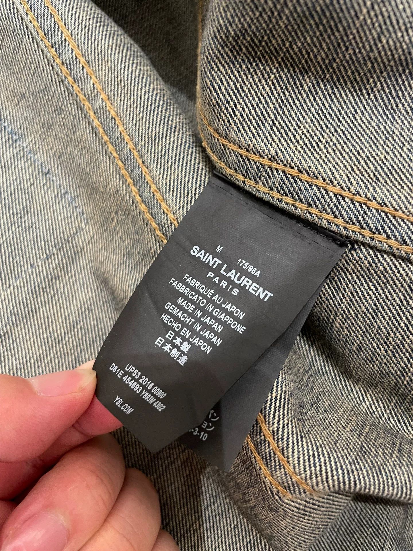 Saint Laurent Paris Saint Laurent Denim Jacket with Shark Embroidery Size US M / EU 48-50 / 2 - 3 Thumbnail