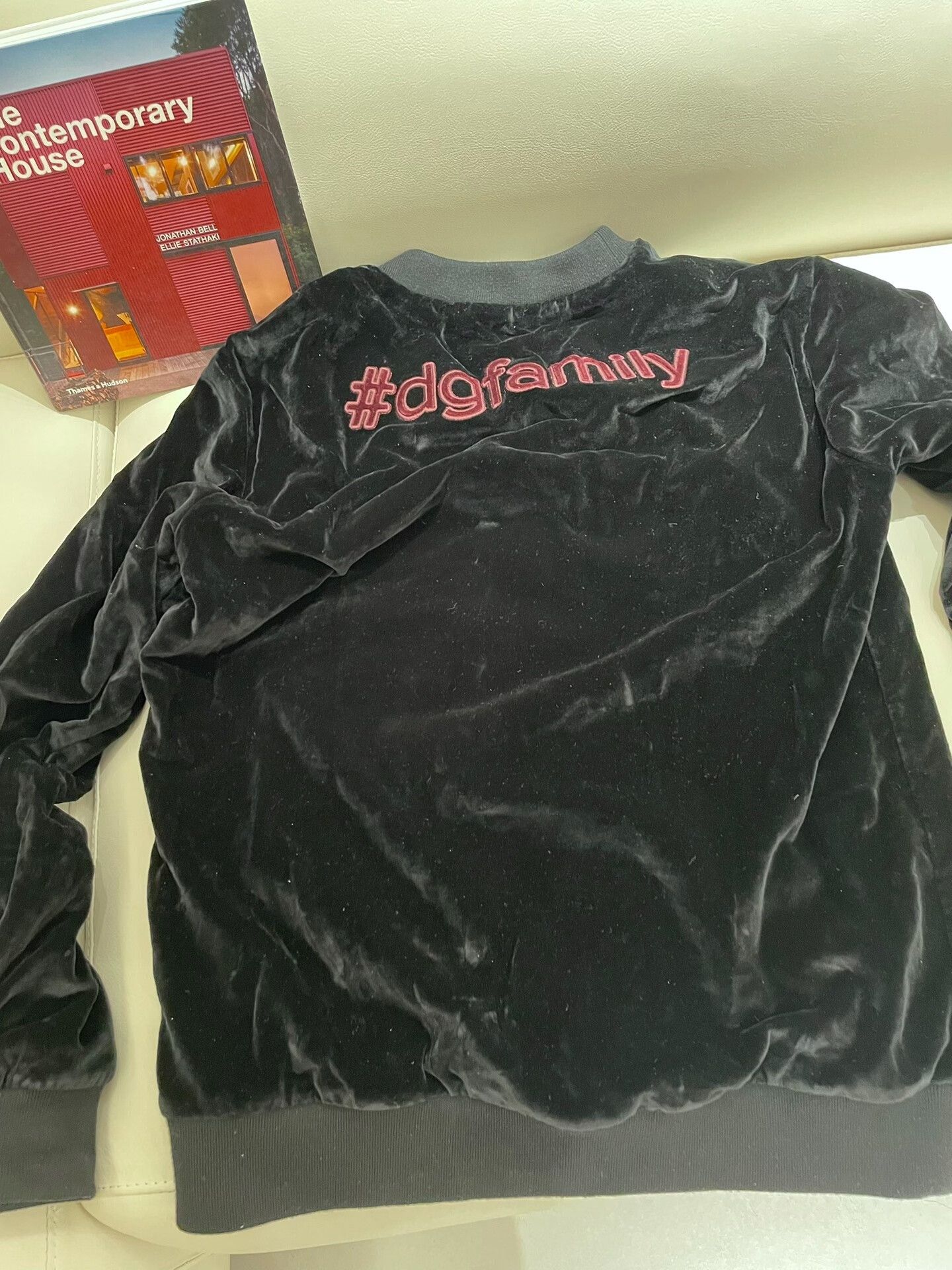 Dolce & Gabbana Black Velvet Sweater for Men Size US M / EU 48-50 / 2 - 3 Thumbnail