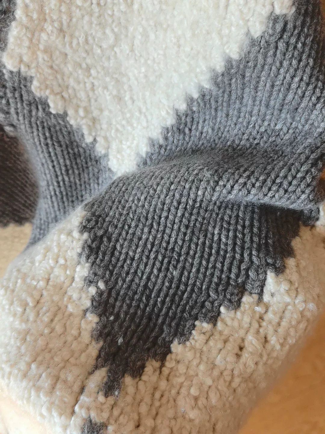 KHAITE Khaite Cashmere Cable Knit Sweater Size S / US 4 / IT 40 - 3 Thumbnail
