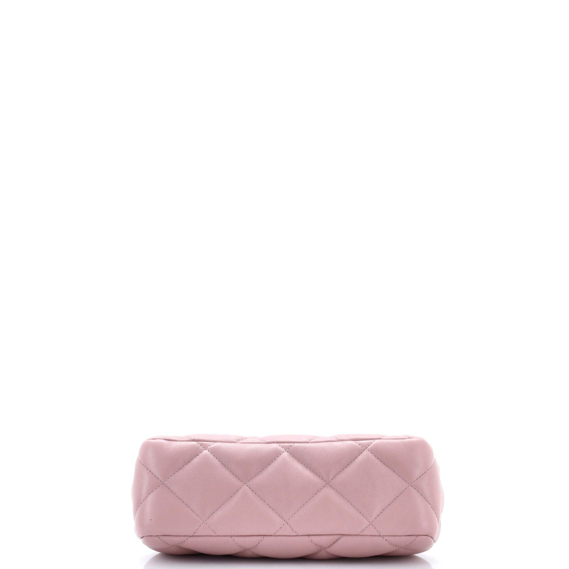Chanel CC Kiss Lock Chain Around Clutch on Chain Size ONE SIZE - 4 Thumbnail