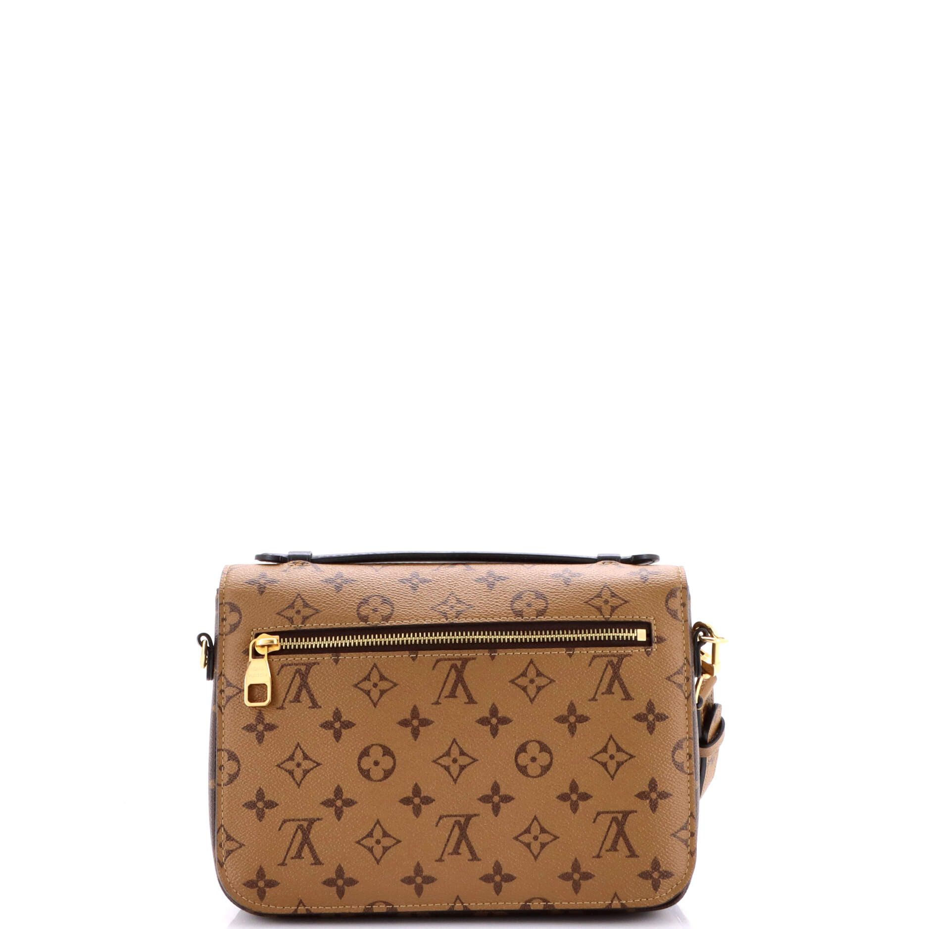 Louis Vuitton Pochette Metis Size ONE SIZE - 3 Thumbnail