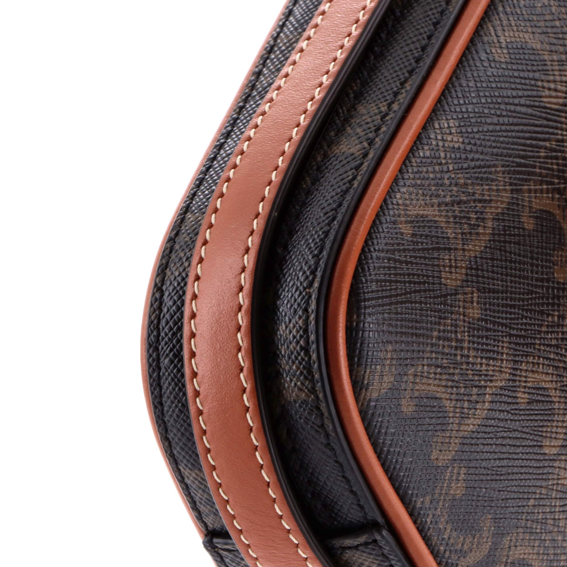 Celine Cuir Triomphe Camera Shoulder Bag Size ONE SIZE - 6 Thumbnail