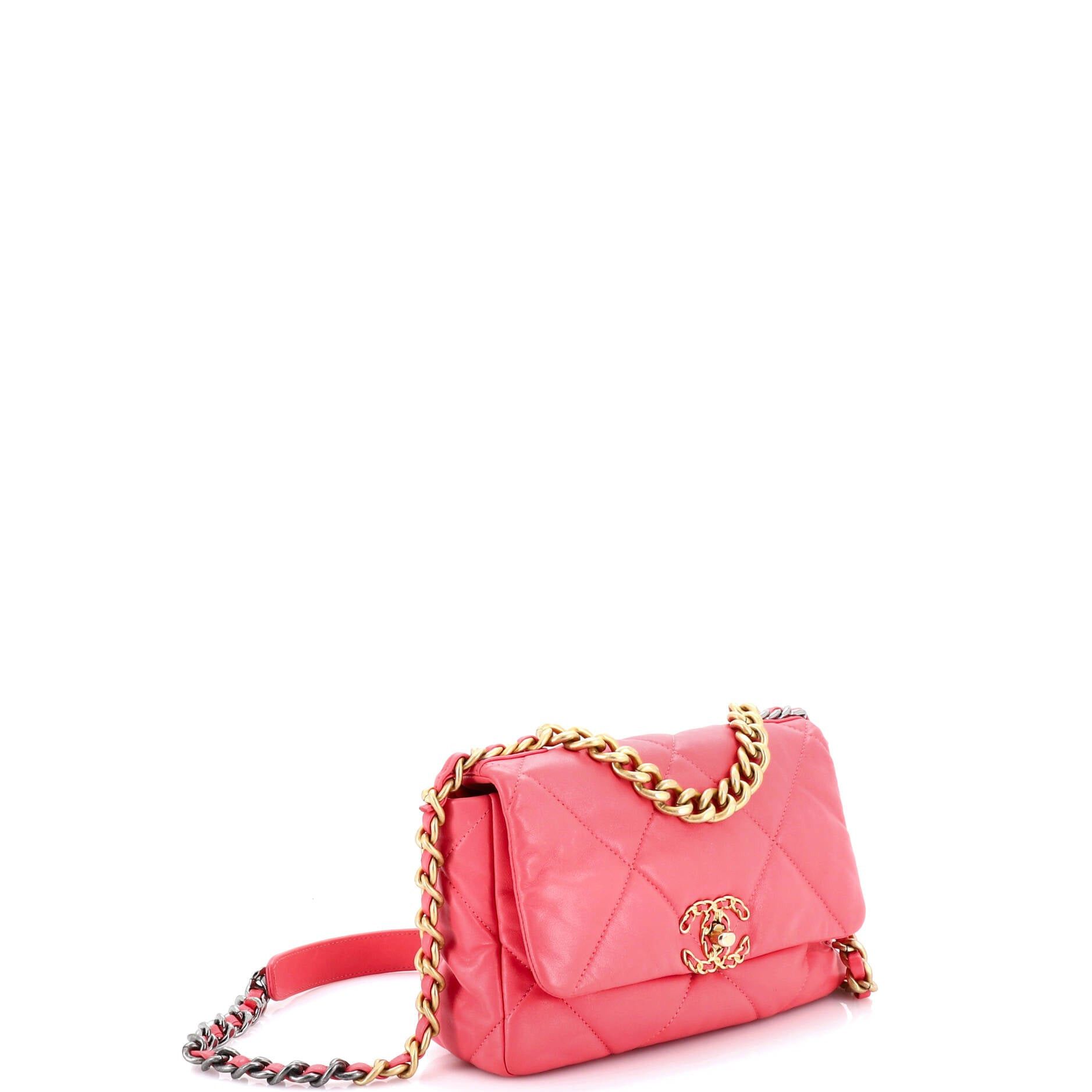 Chanel 19 Flap Bag Size ONE SIZE - 3 Thumbnail
