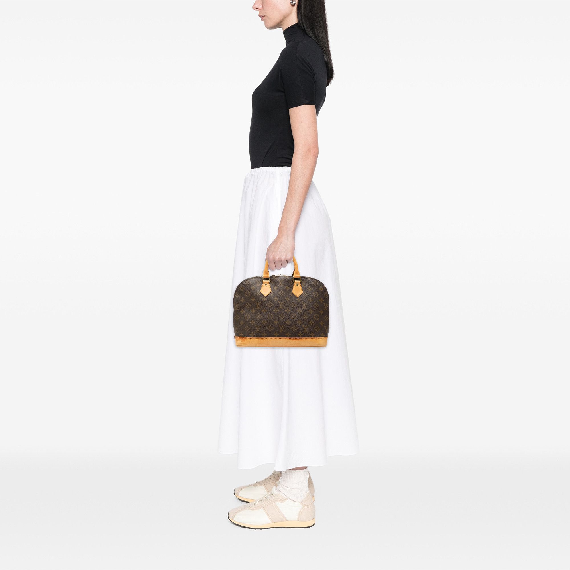Louis Vuitton Louis Vuitton Monogram Alma PM Size ONE SIZE - 9 Thumbnail