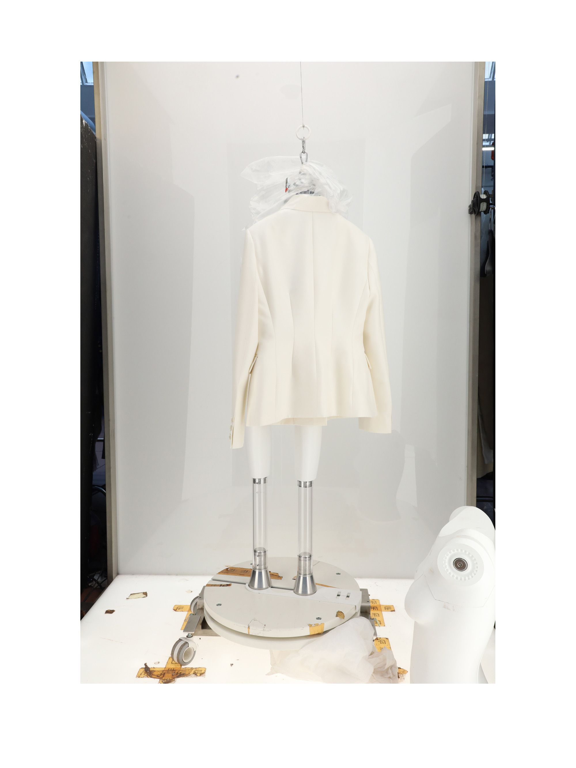 Dior VESTE SMOKING DB-SHANTUNG Size M / US 6-8 / IT 42-44 - 2 Thumbnail