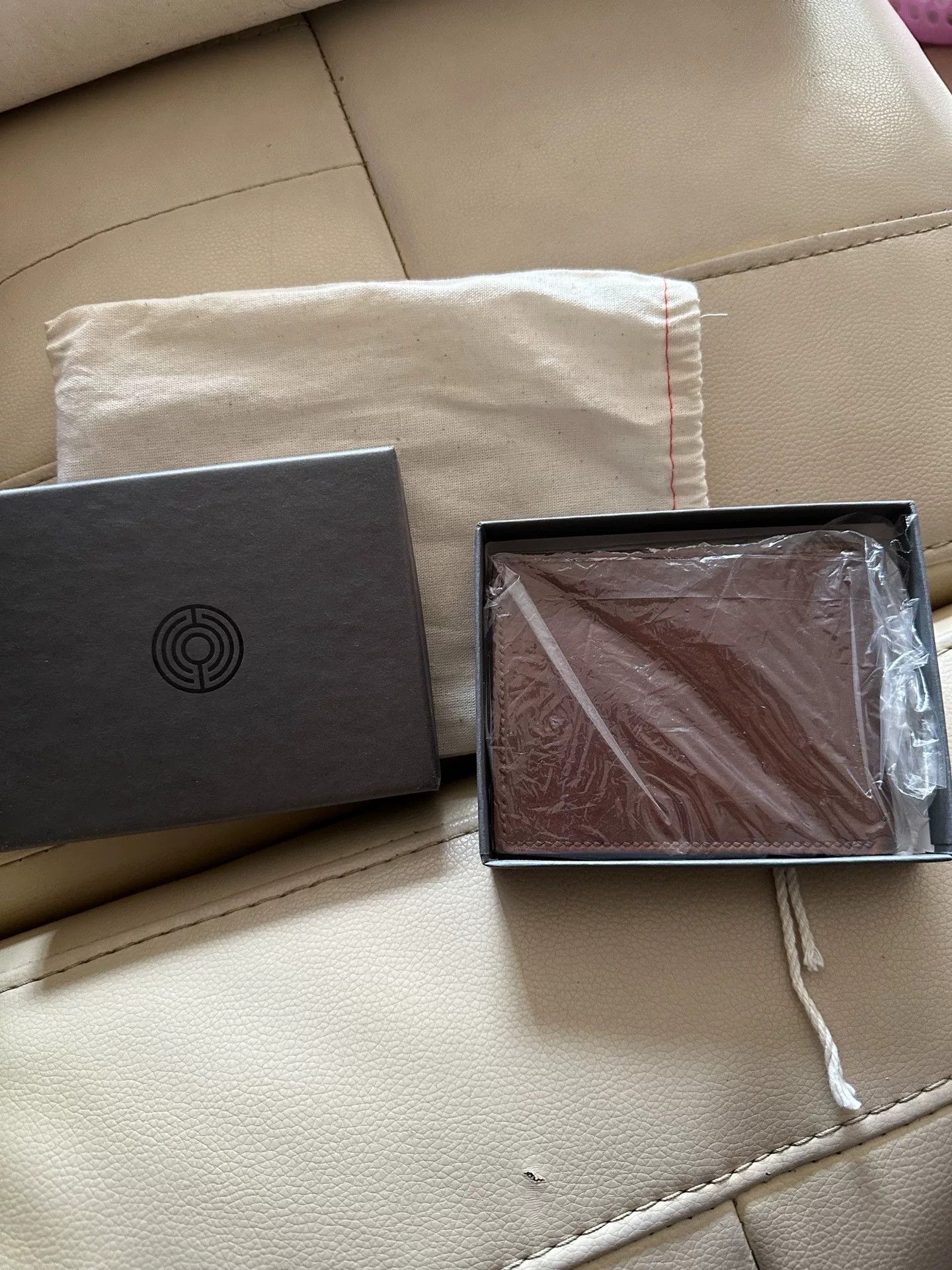 Ashland Leather Horween Leather Wallet, Made in USA Size ONE SIZE - 6 Thumbnail