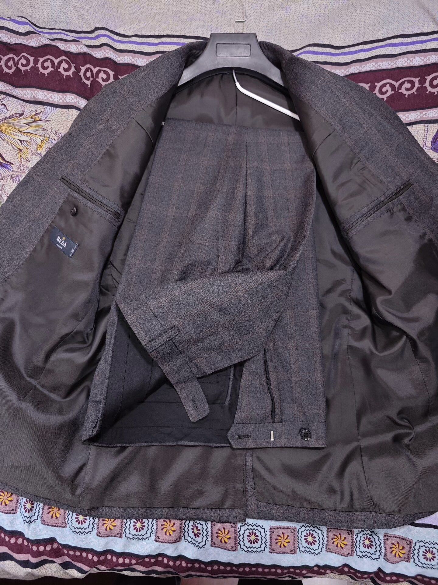 Boglioli Custom Wool Suit Set from Italy Size US M / EU 48-50 / 2 - 5 Thumbnail