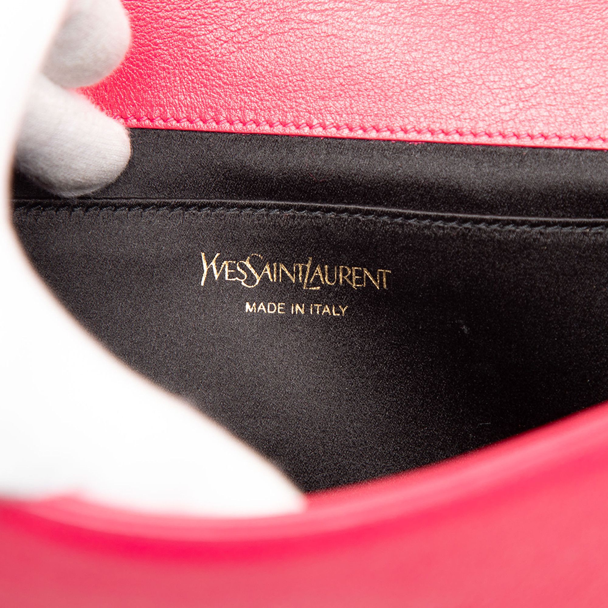 Yves Saint Laurent Yves Saint Laurent Large Leather Belle De Jour Clutch Size ONE SIZE - 5 Thumbnail