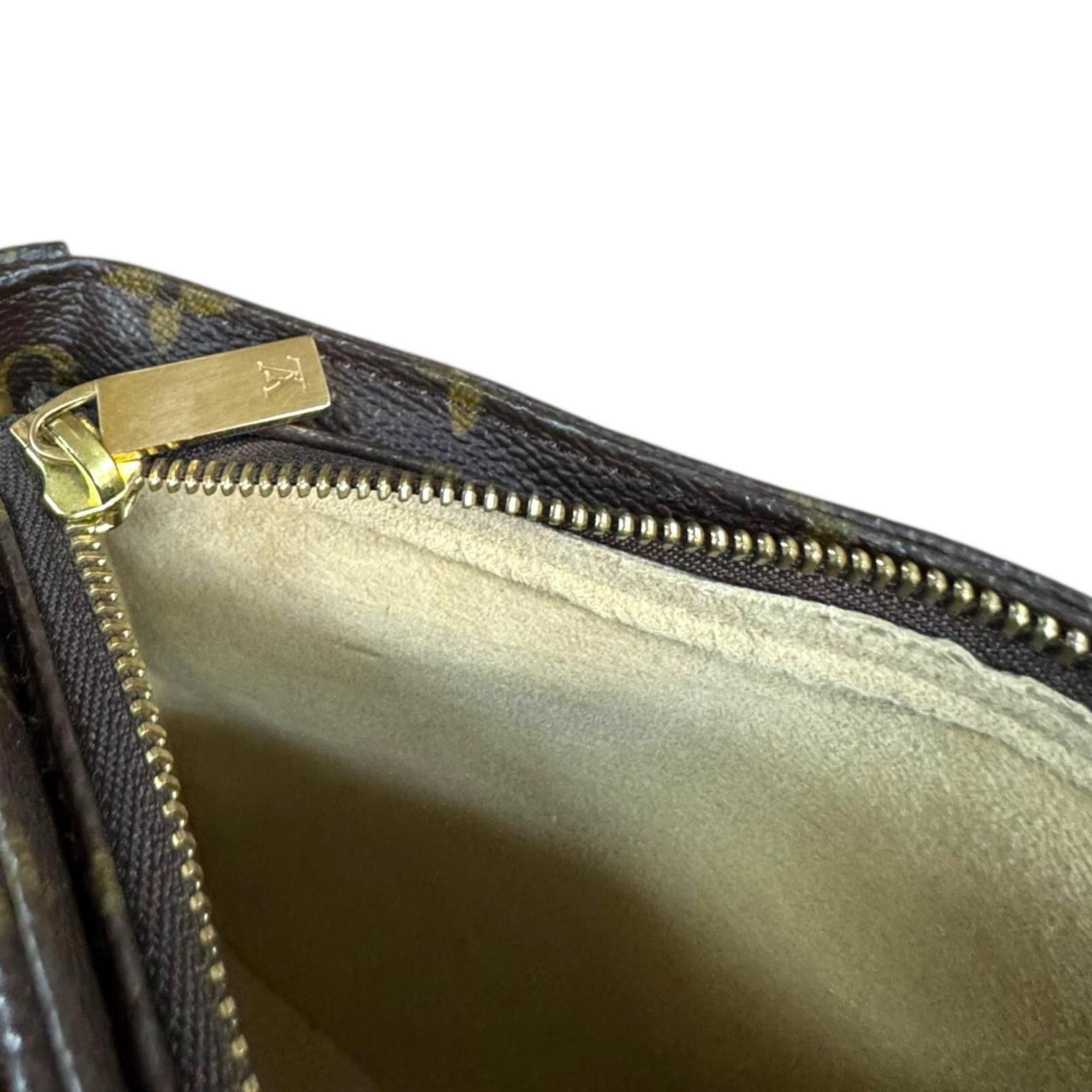 Louis Vuitton Pre-owned Louis Vuitton Looping MM Monogram Shoulder Bag in Brown Canvas (M51146) for Women. Size ONE SIZE - 10 Thumbnail