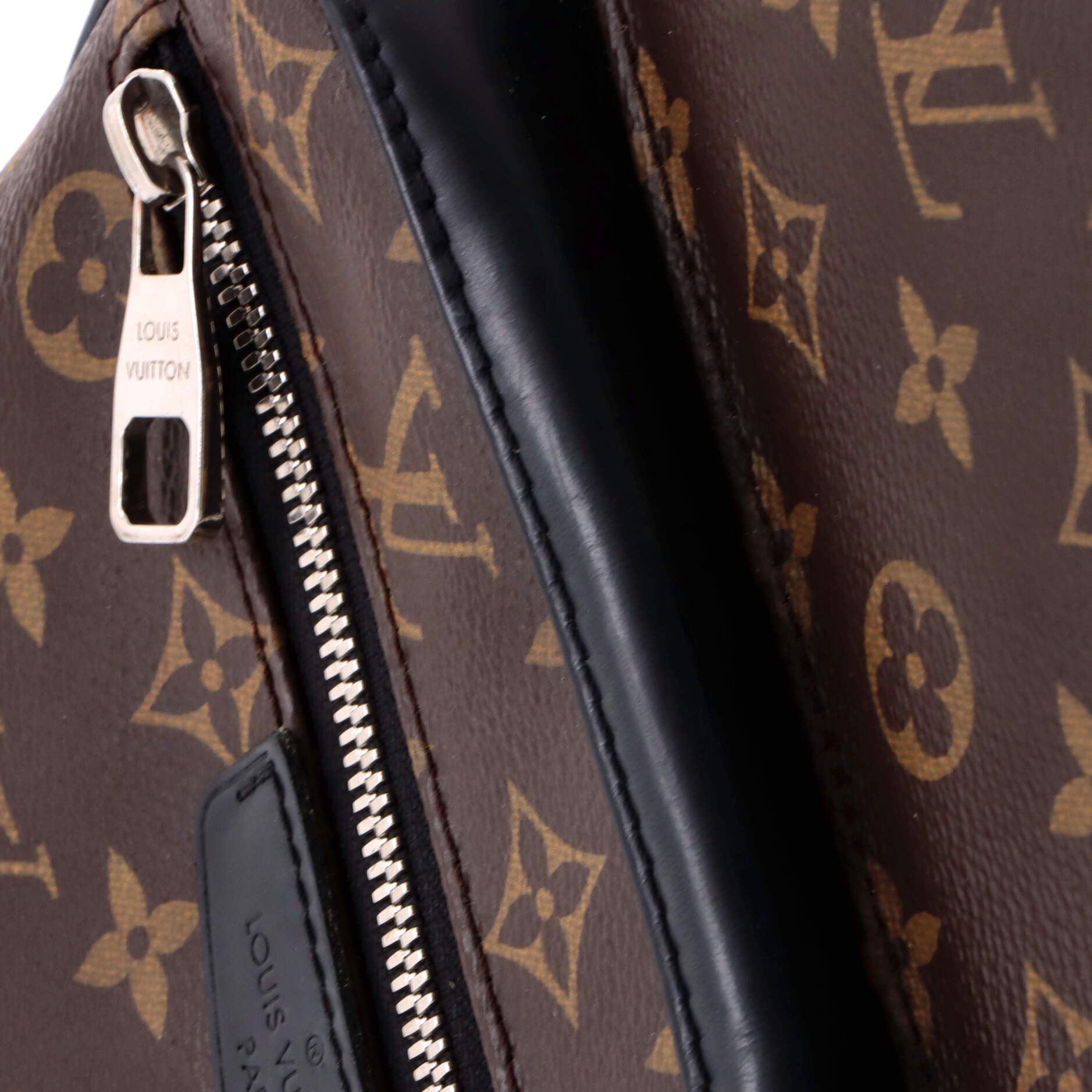 Louis Vuitton Josh Backpack Size ONE SIZE - 6 Thumbnail