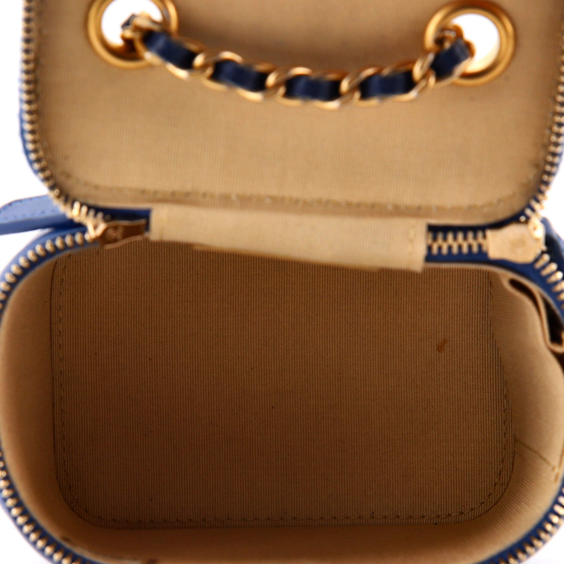 Chanel Pearl Crush Vanity Case with Chain Size ONE SIZE - 5 Thumbnail