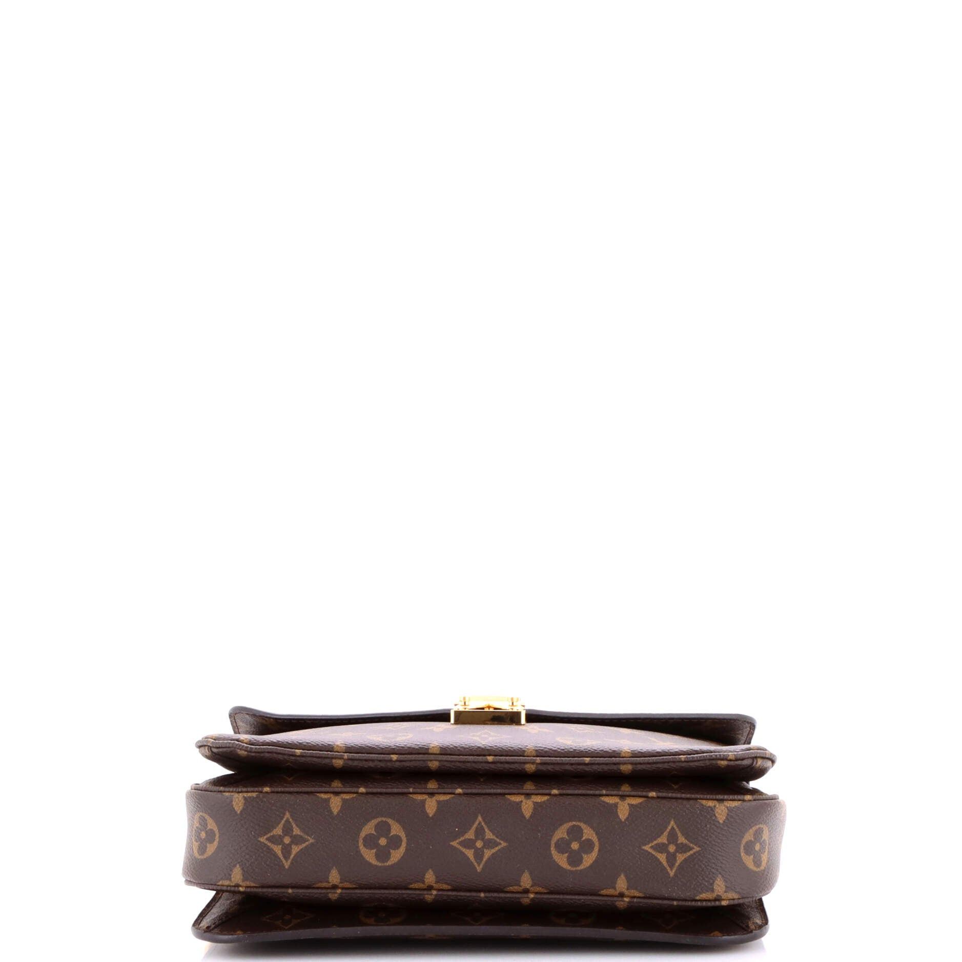 Louis Vuitton Pochette Metis Size ONE SIZE - 4 Thumbnail