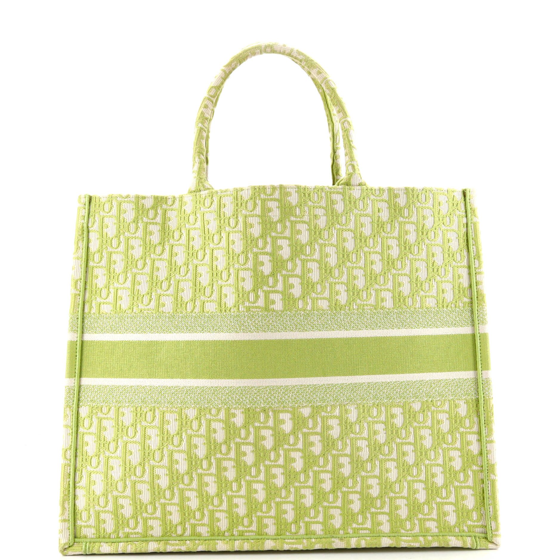Dior Book Tote Size ONE SIZE - 3 Thumbnail
