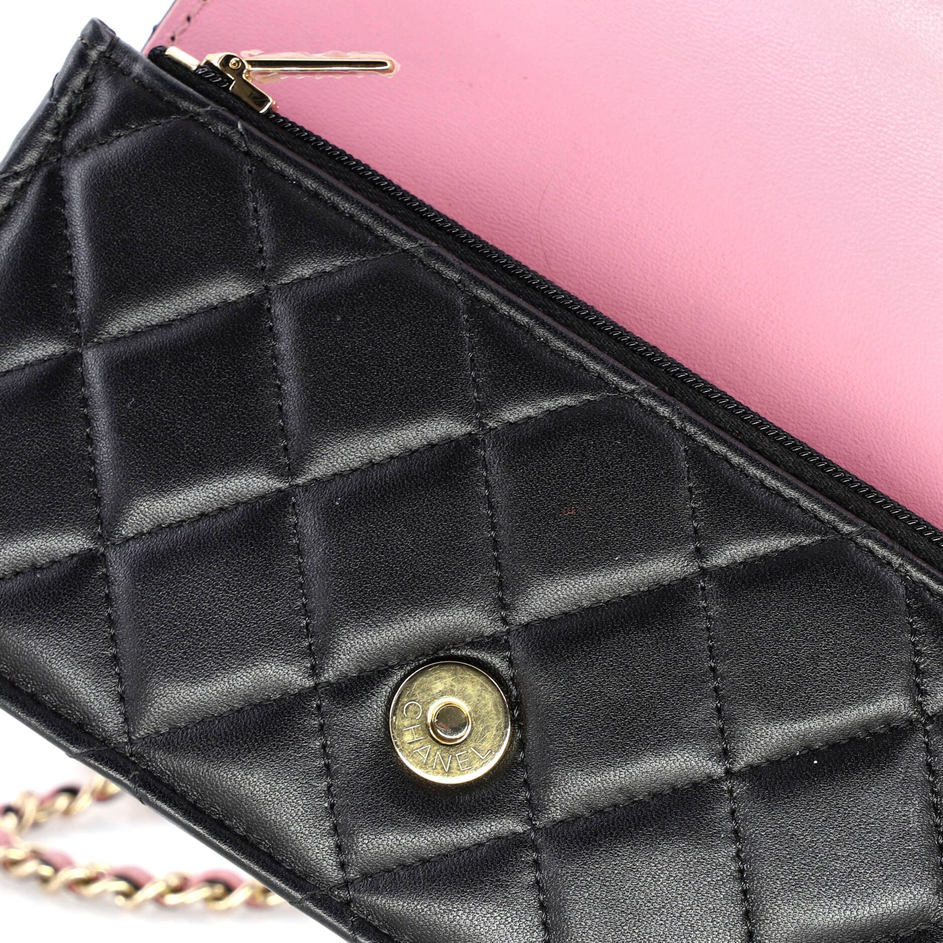 Chanel Classic Top Handle Flap Phone Holder with Chain Size ONE SIZE - 7 Thumbnail