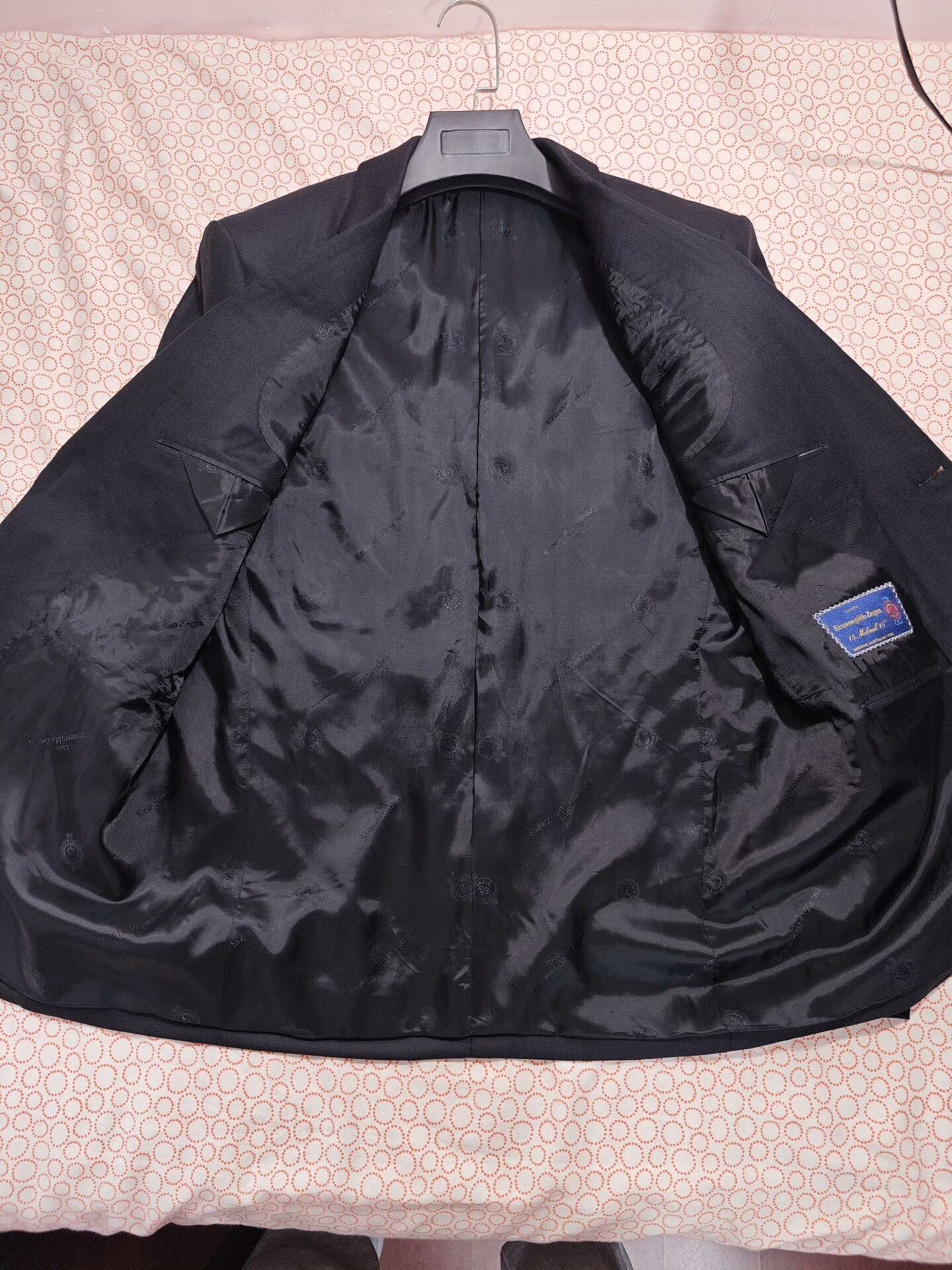 Ermenegildo Zegna Custom Zegna Black Wool Suit Size US M / EU 48-50 / 2 - 7 Thumbnail