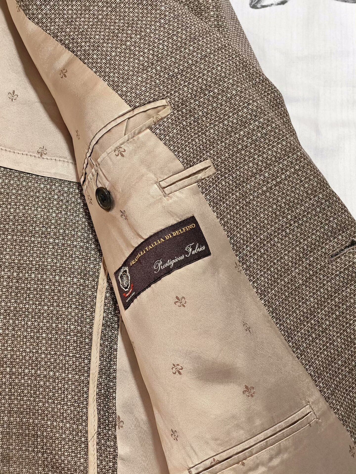 Tallia Italian Wool Blend Custom Suit Jacket Size US L / EU 52-54 / 3 - 7 Thumbnail