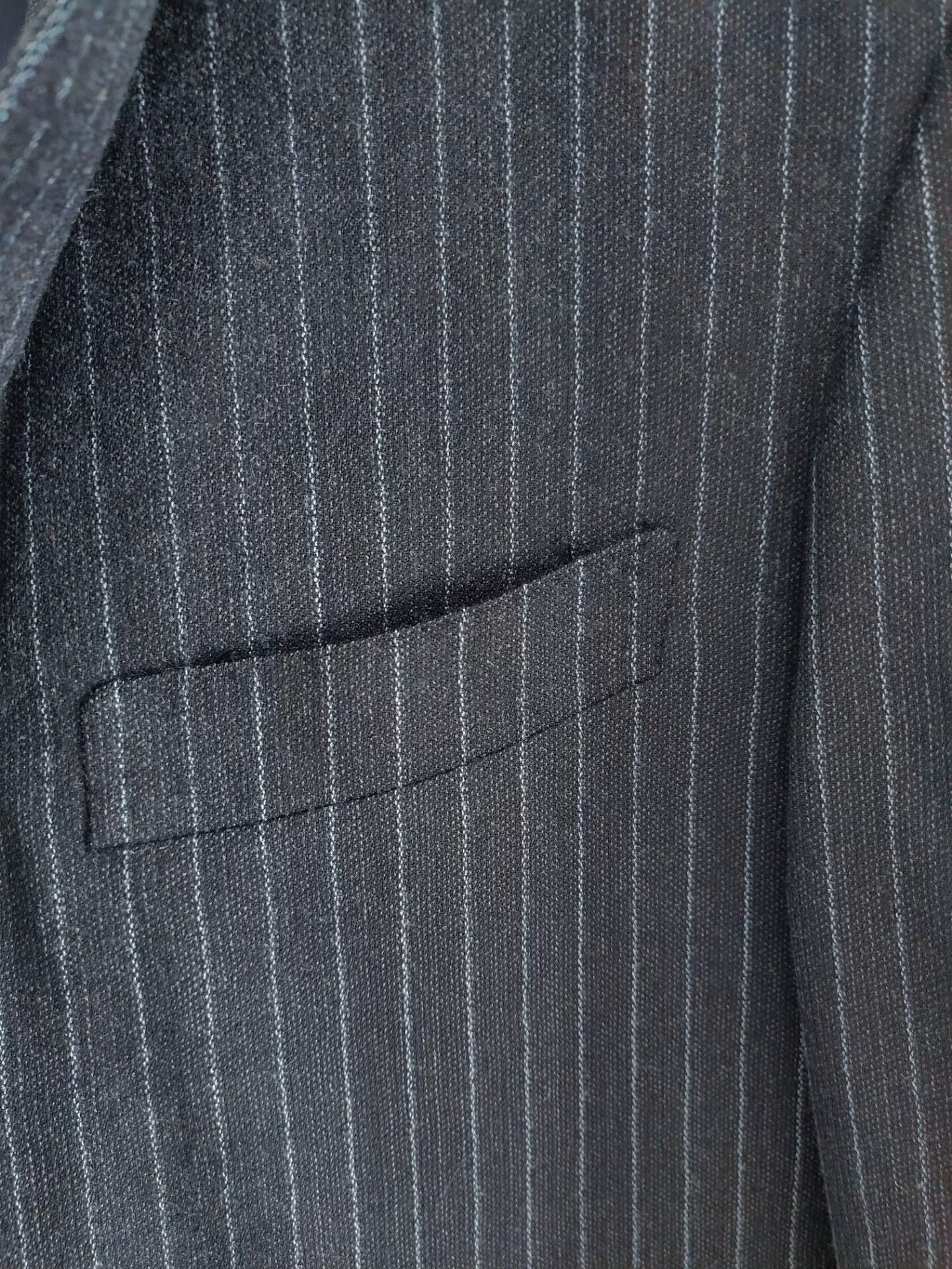 Ermenegildo Zegna Japanese Wool Pinstripe Suit Jacket Size US M / EU 48-50 / 2 - 4 Thumbnail