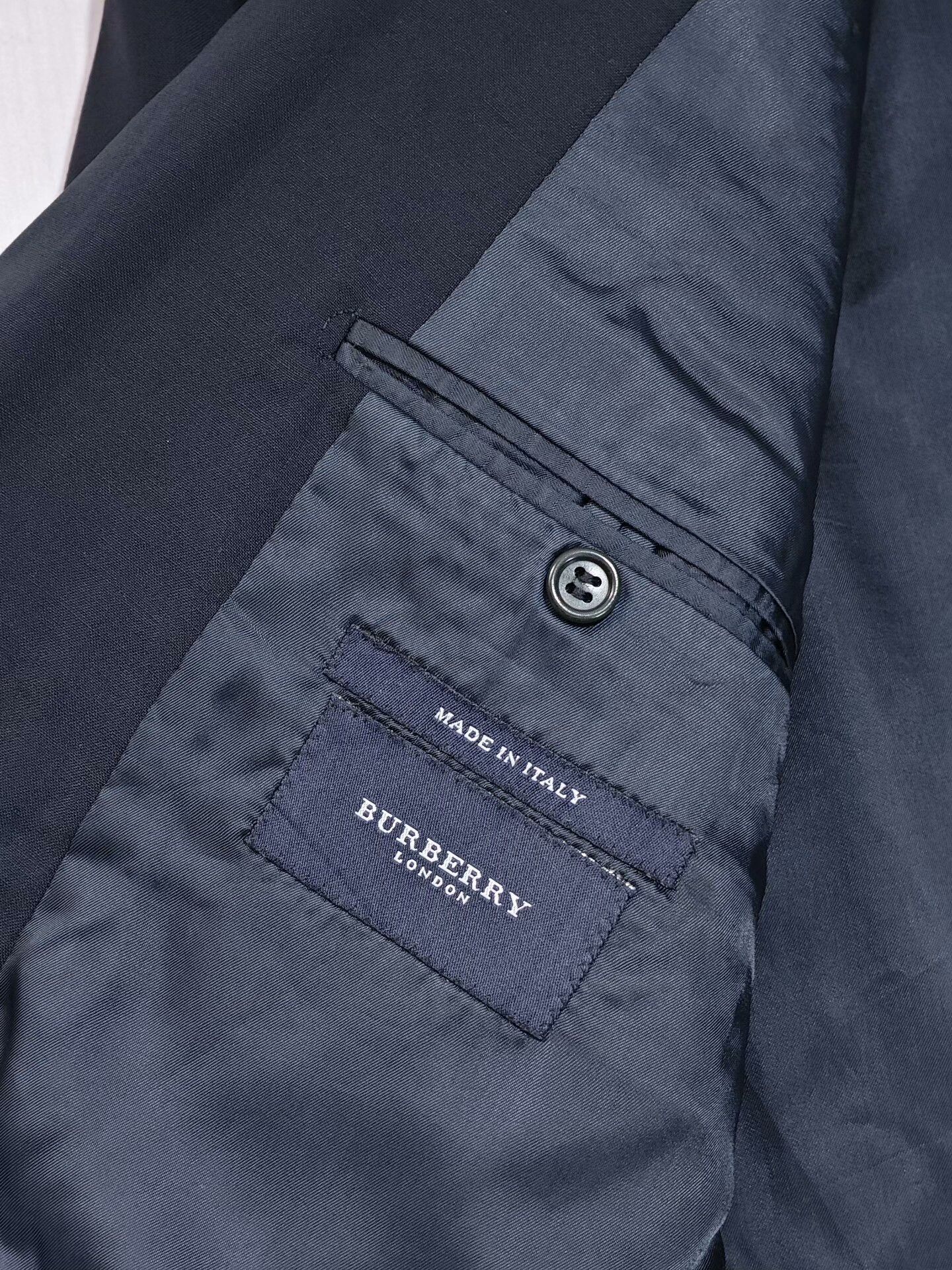 Burberry Burberry Navy Wool Suit Jacket Size US M / EU 48-50 / 2 - 8 Thumbnail