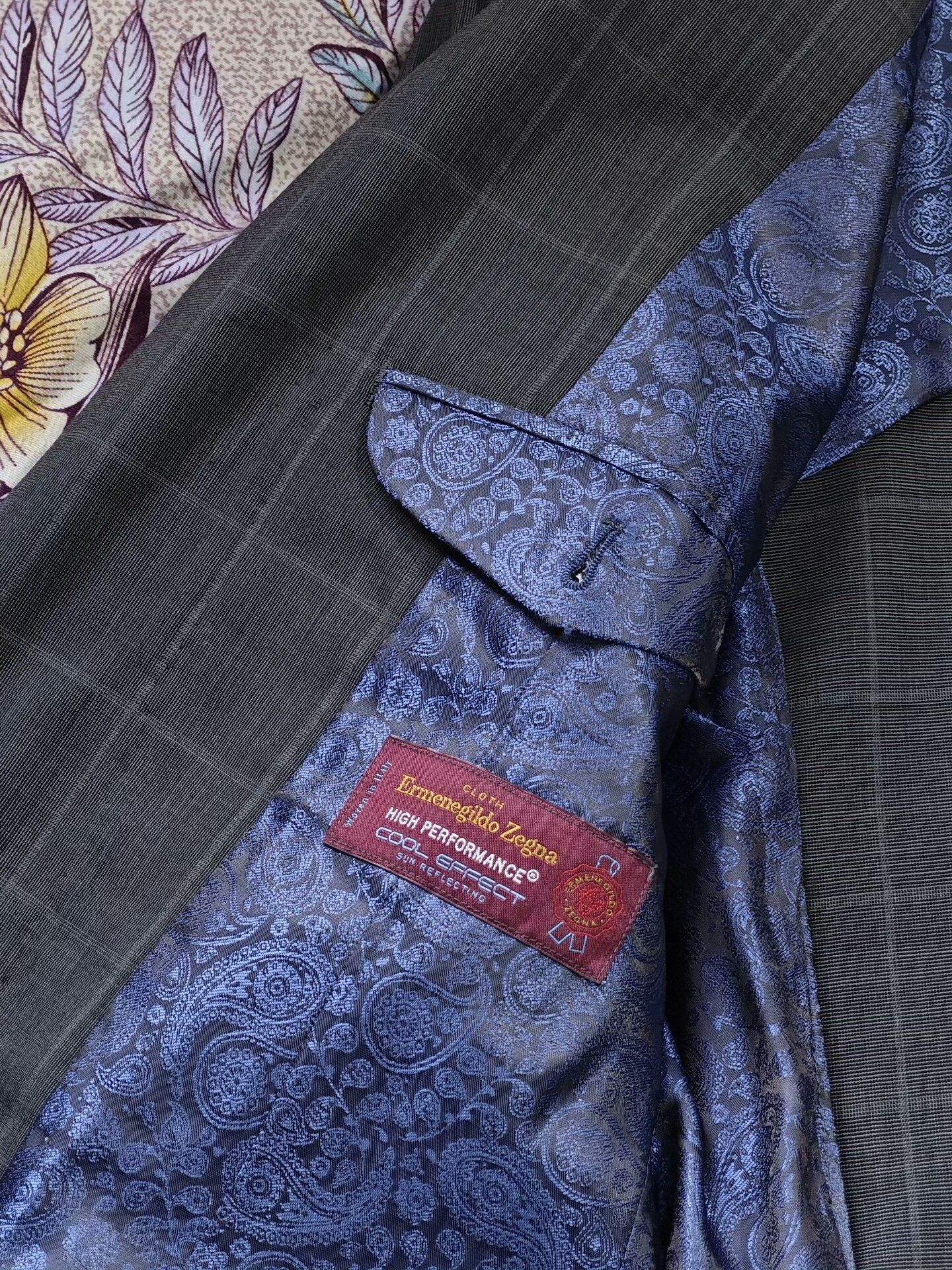 Ermenegildo Zegna Custom Zegna Wool-Linen Blend Suit Size US M / EU 48-50 / 2 - 7 Thumbnail