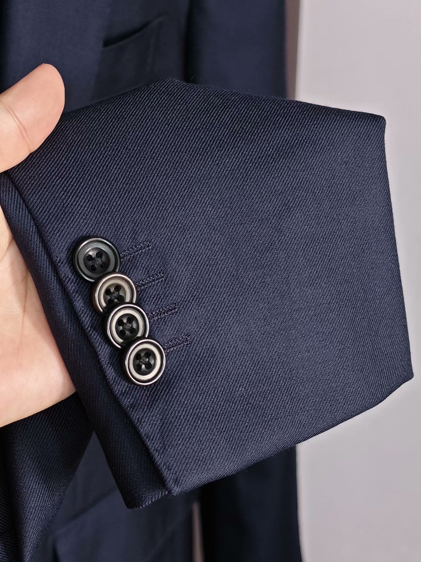 Holland & Sherry Navy Wool Cashmere Blend Custom Suit Size US S / EU 44-46 / 1 - 4 Thumbnail