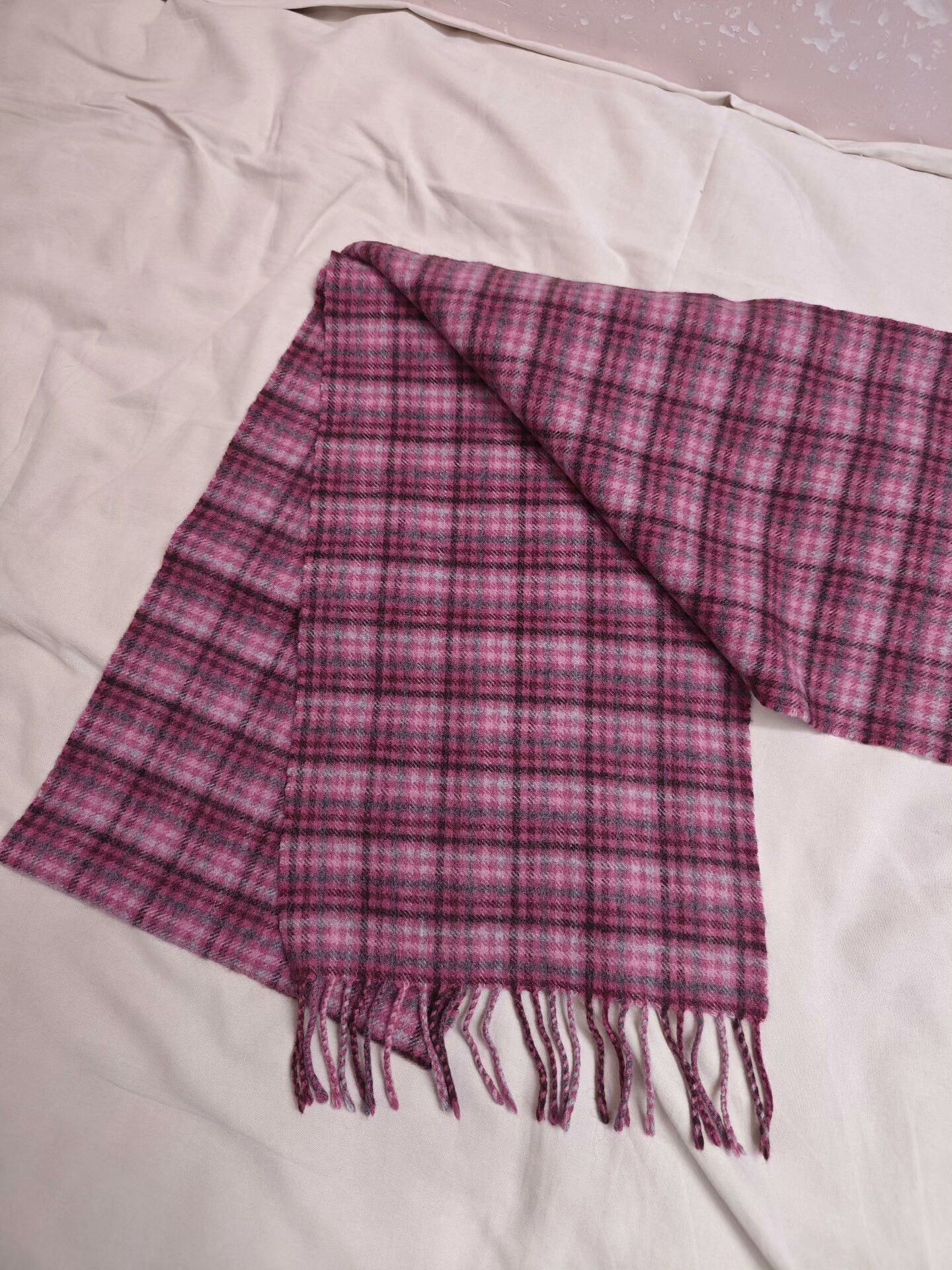 Johnstons Of Elgin Johnstons Cashmere Scarf for Leilian Size ONE SIZE - 2 Thumbnail